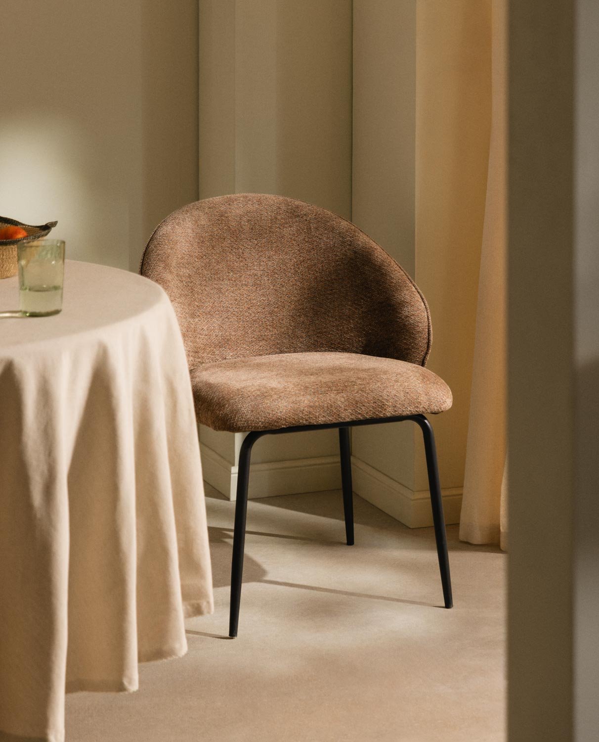 Pack 4 Sedie da Pranzo in Tessuto e Metallo Emna, immagine della galleria 2