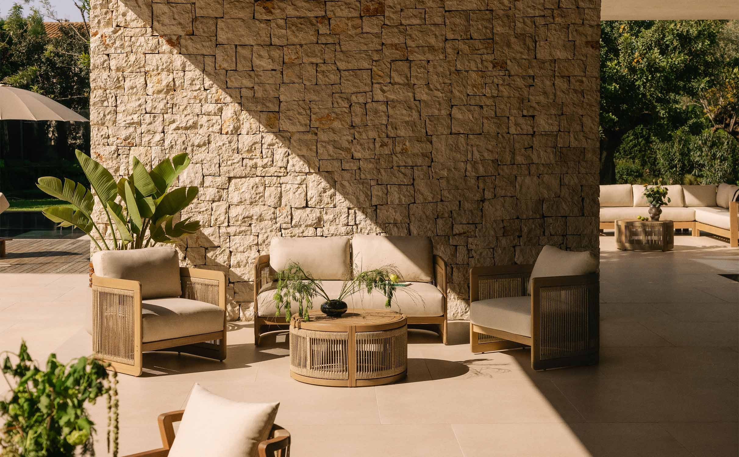 Set da Giardino in Legno di Acacia con Cuscini Mares, immagine della galleria 1