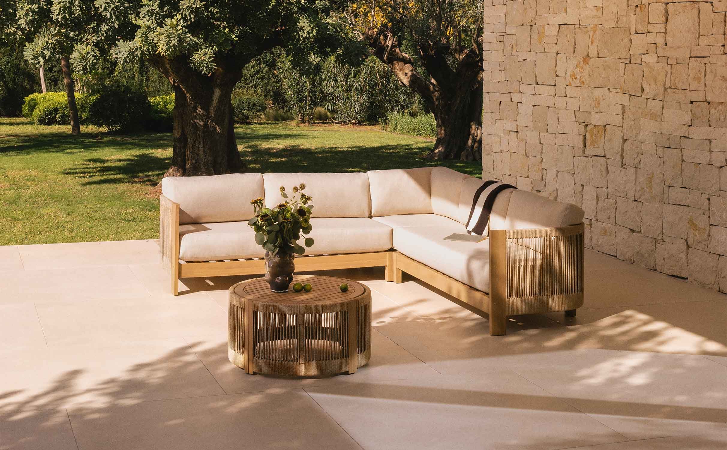 Set da Giardino in Legno di Acacia con Cuscini Mora, immagine della galleria 1