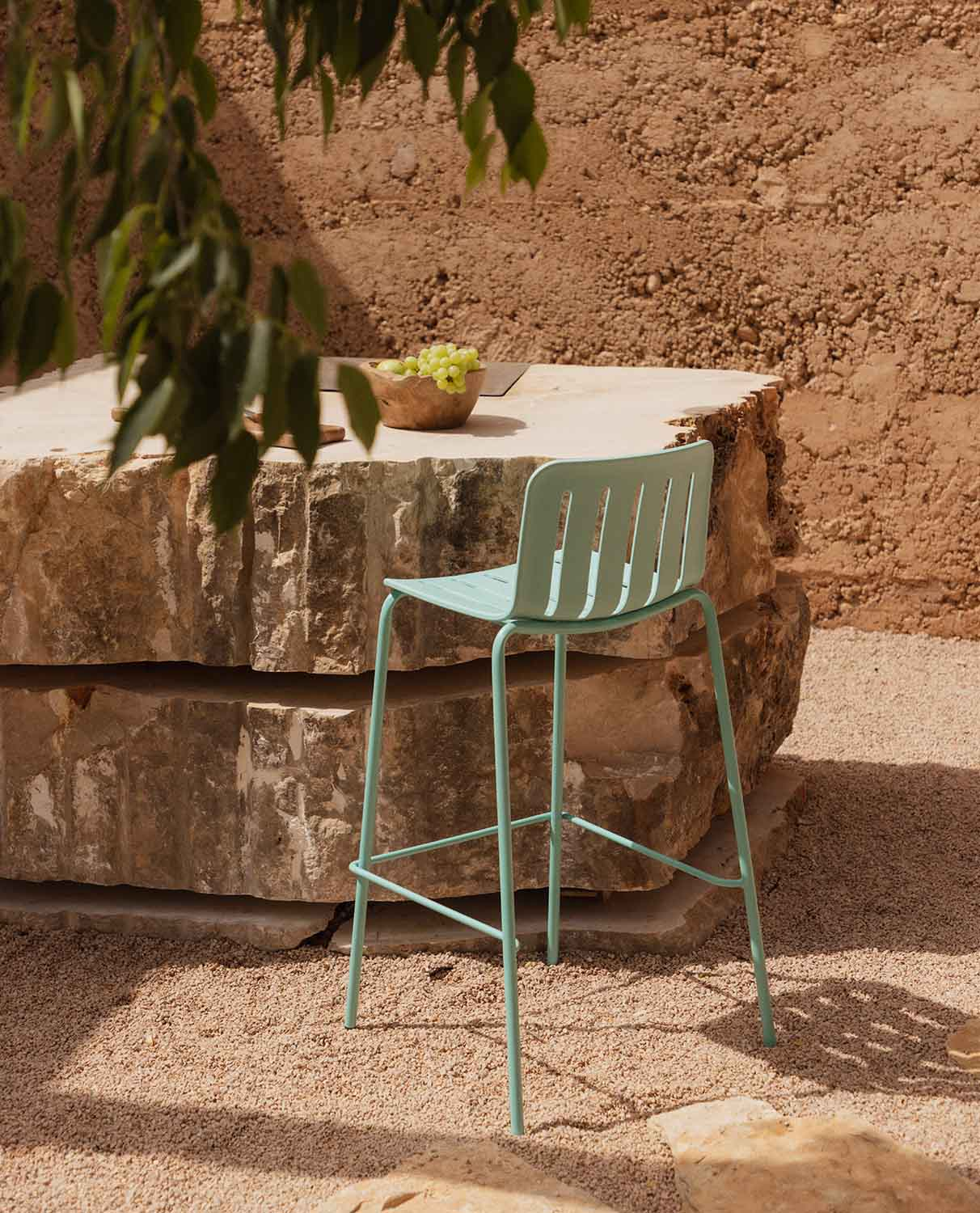 Sgabello Alto da Esterno in Polipropilene e Metallo (74 cm) Romi, immagine della galleria 2