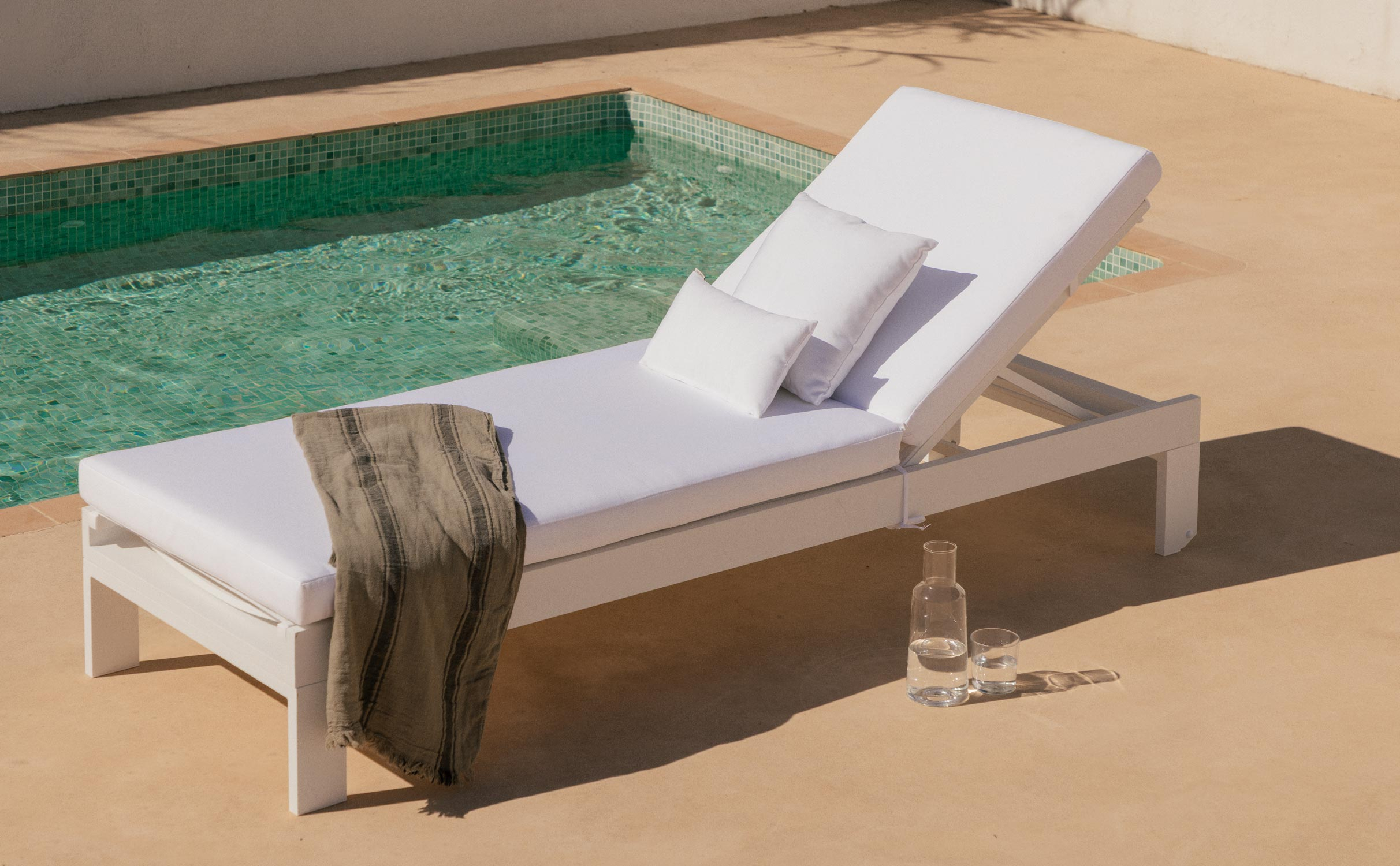 Lettino Reclinabile con 3 Cuscini New Kreta , immagine della galleria 1