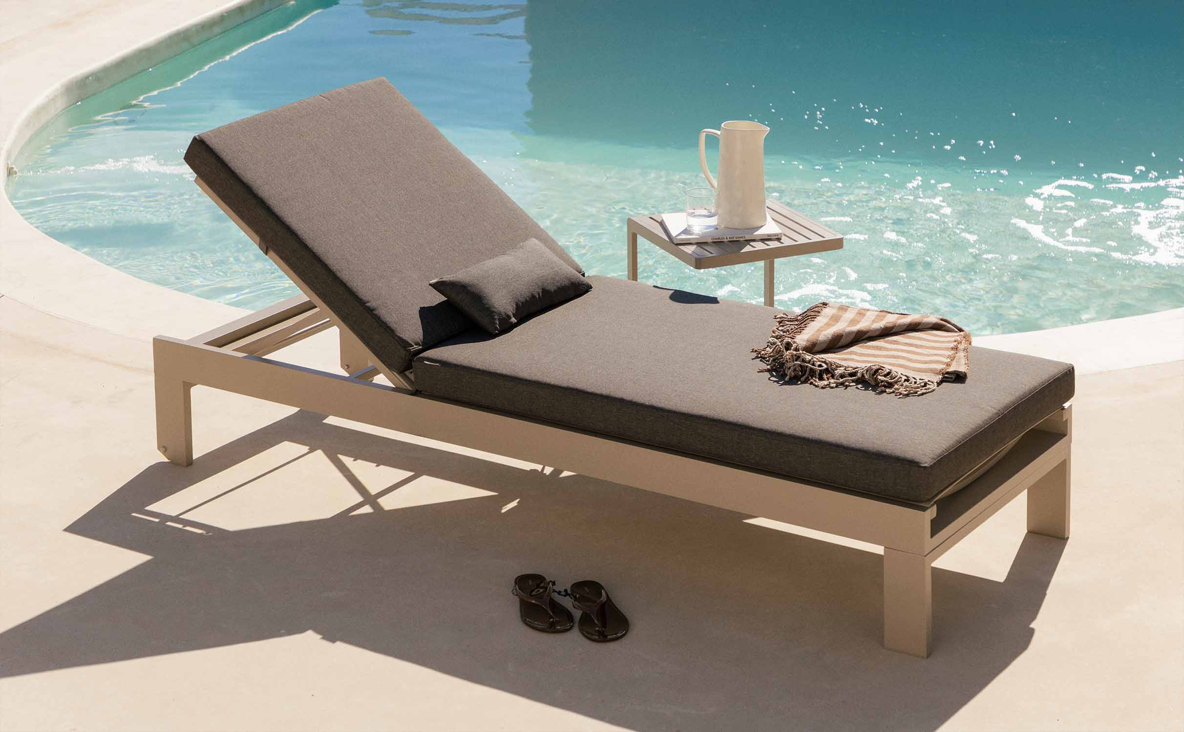 Lettino con Cuscino Sfoderabile e Cuscino Rettangolare New Kreta , immagine della galleria 1