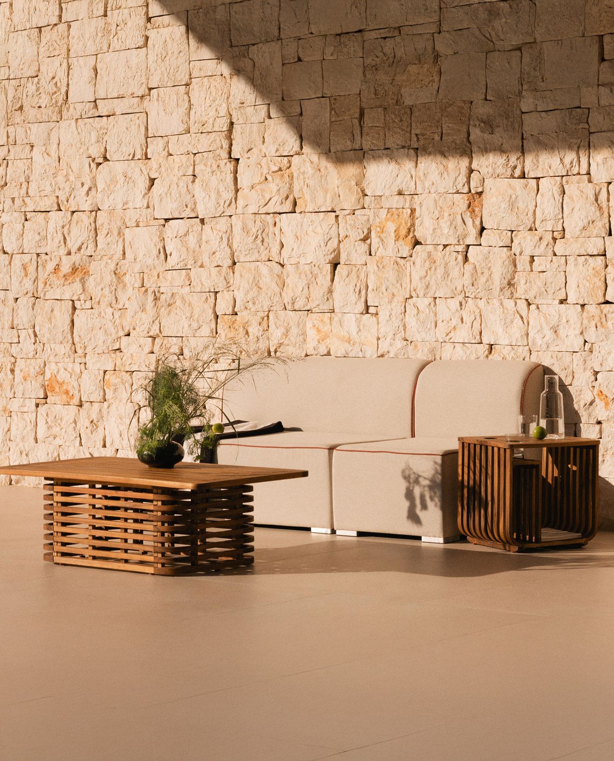 Divano da Giardino Modulare 2 Pezzi Divano a 2 posti e Poltrona in Tessuto Lagos, immagine della galleria 2
