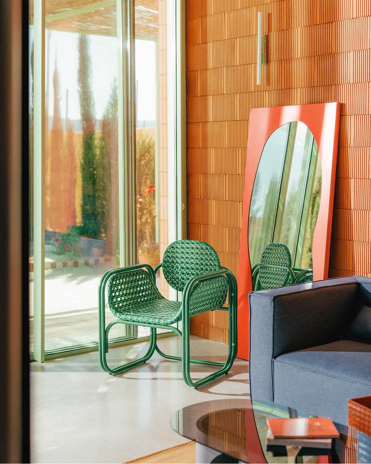 Poltrona con Braccioli in Alluminio e Rattan Sintetico Roys, immagine della galleria 2