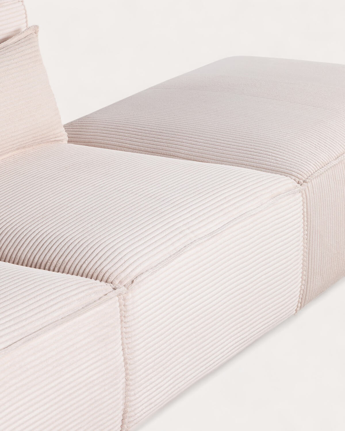 Divano modulare  2 pezzi con pouf in velluto a coste spesso Kilhe, immagine della galleria 7