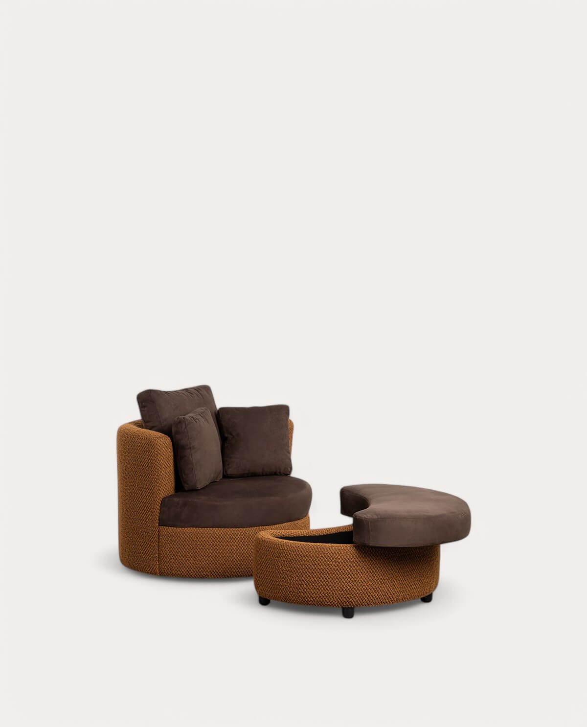 Poltroncina in Tessuto con 3 Cuscini e Poggiapiedi Jace, immagine della galleria 4455321