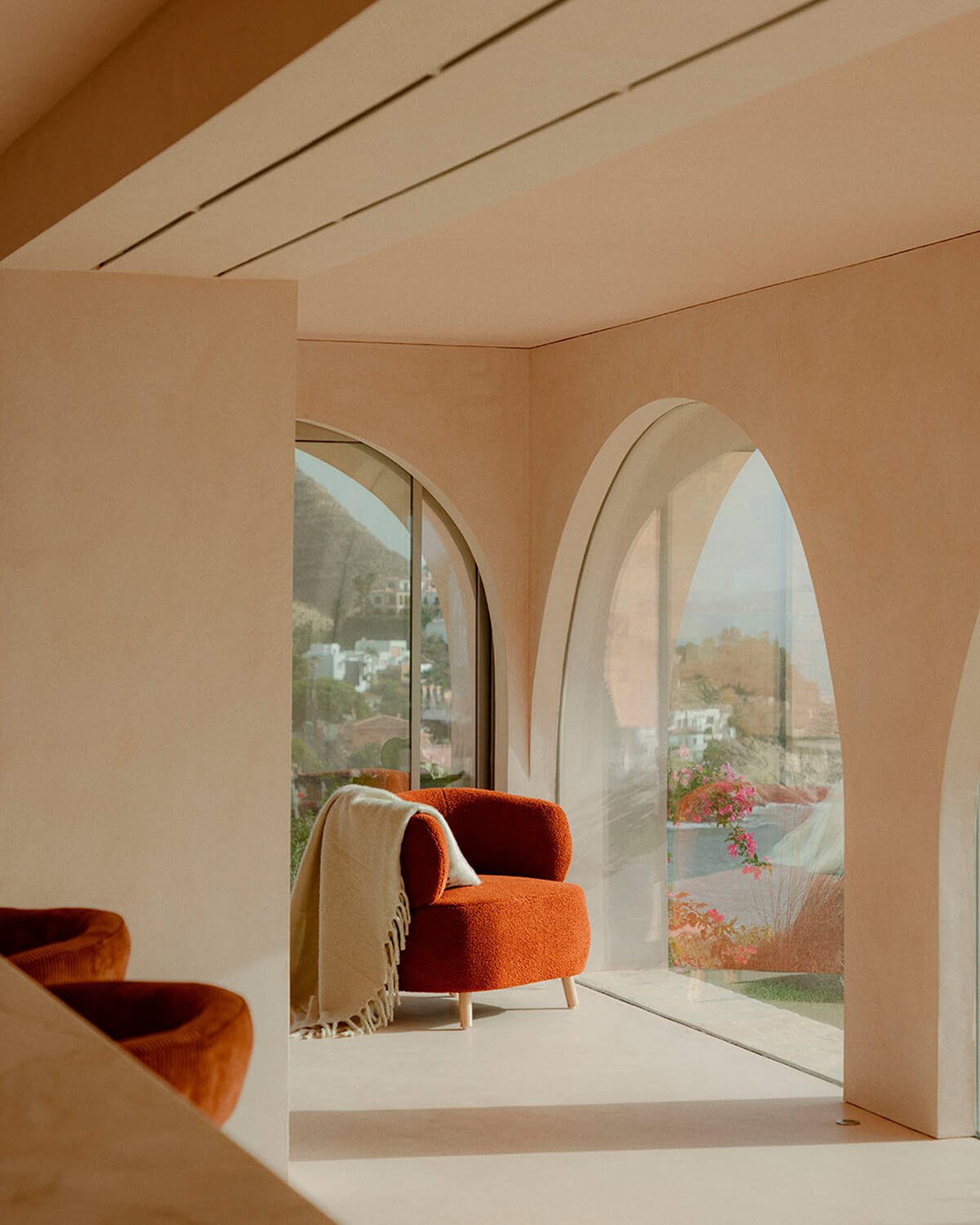 Poltrona in Tessuto Bouclé Ailen, immagine della galleria 2
