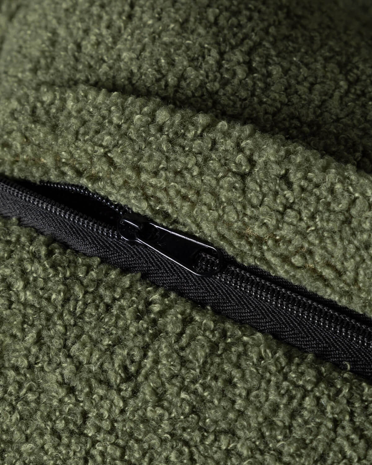 Poltrona Angolare Modulare con Pouf in Tessuto Bouclé Kilhe, immagine della galleria 6