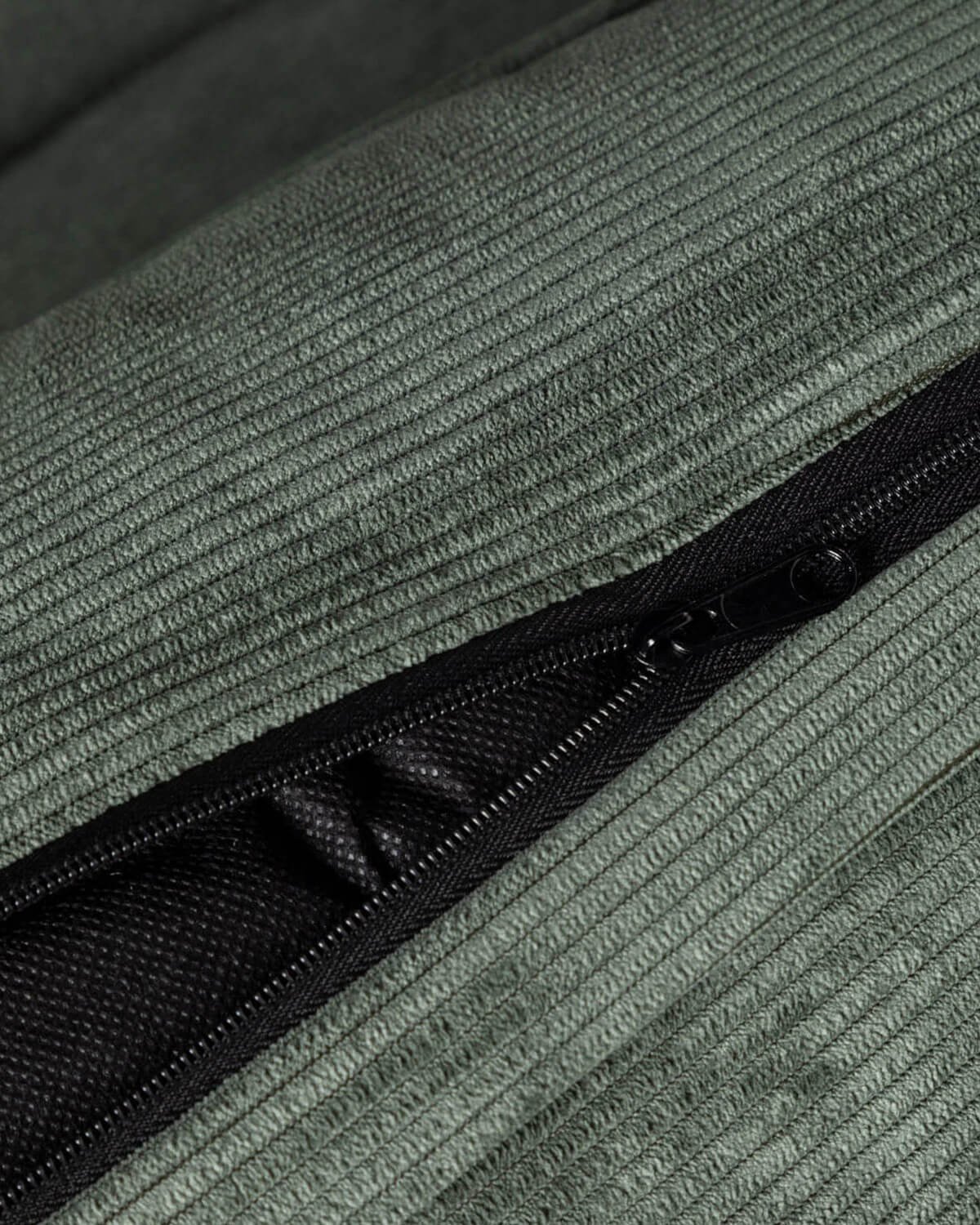 Poltrona Modulare con Pouf in Velluto a Coste Kilhe, immagine della galleria 5