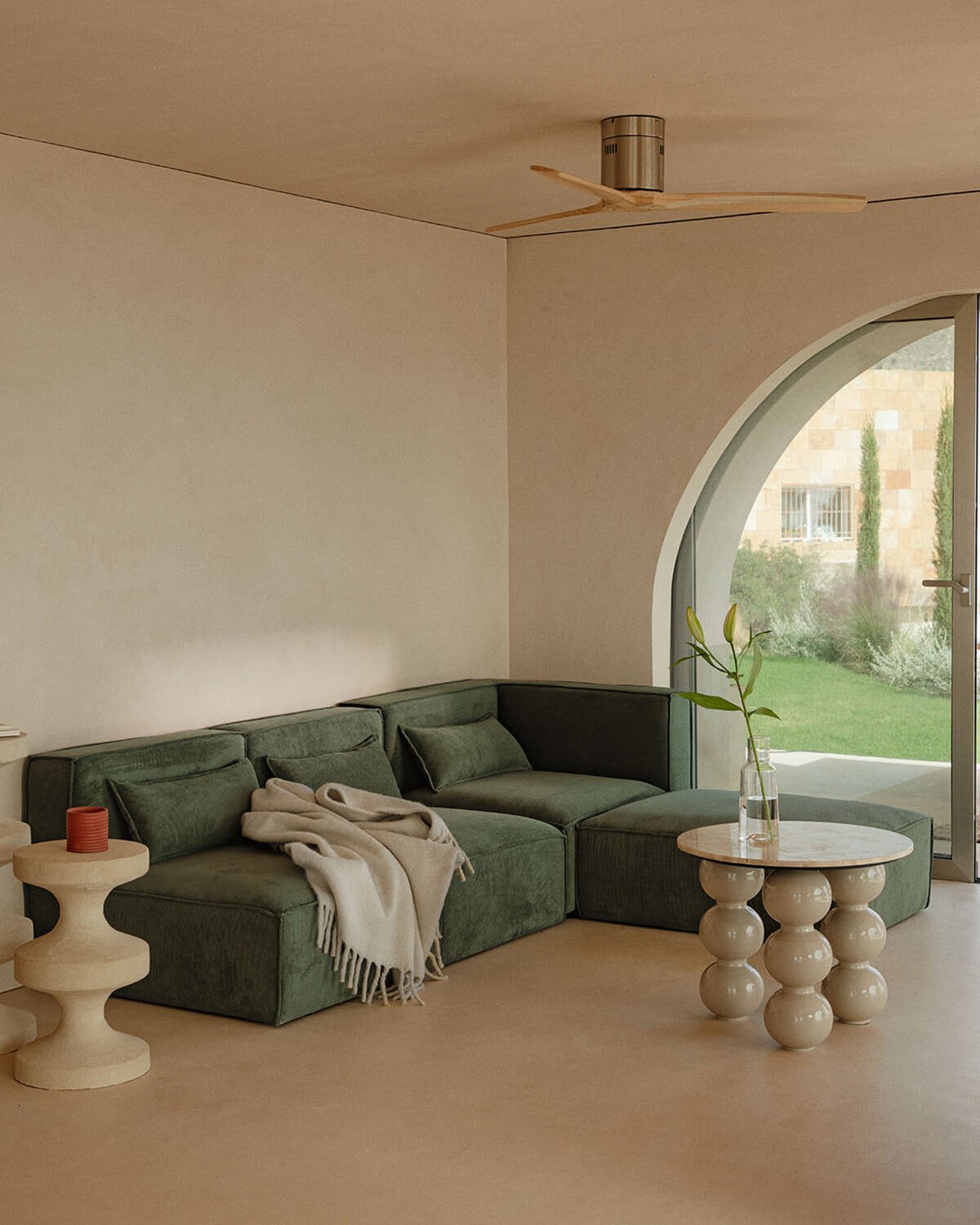 Divano Angolare Modulare Kilhe a 3 Pezzi con 2 Poltrone e Pouf in Velluto a Coste, immagine della galleria 2