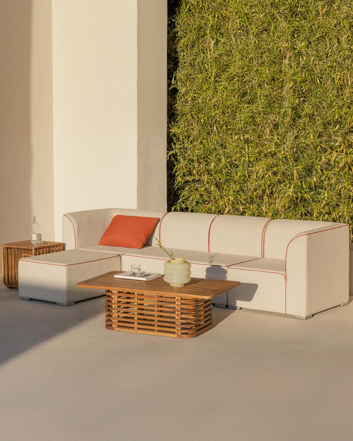 Divano da Giardino Modulare 4 Pezzi con 2 Angoli e 2 Poltrone con Puff in Tessuto Lagos, immagine della galleria 2