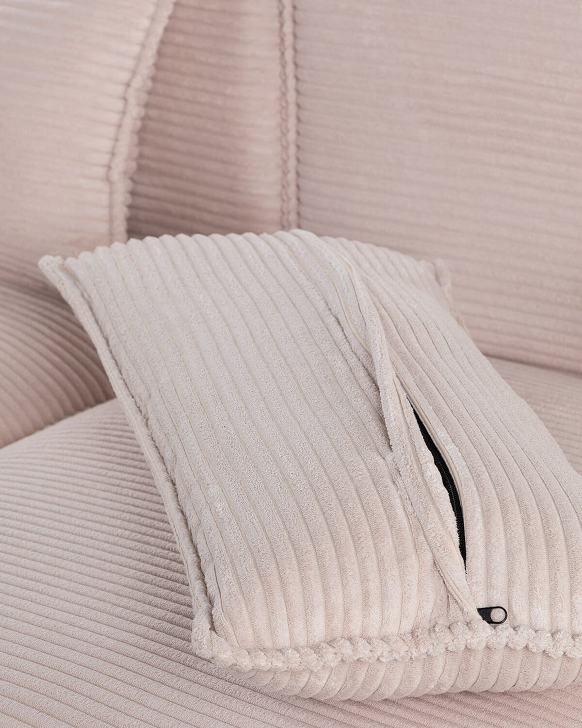 Divano Modulare 5 Pezzi con Pouf in Velluto a Coste Spesse Kilhe, immagine della galleria 8