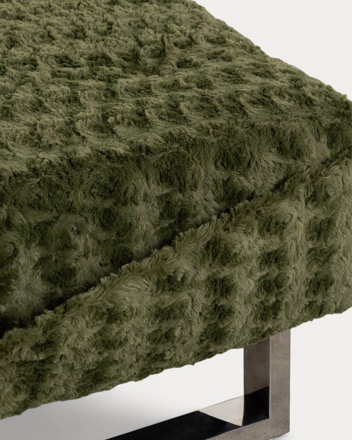 Pouf Poggiapiedi in Tessuto 70S Furry, immagine della galleria 4