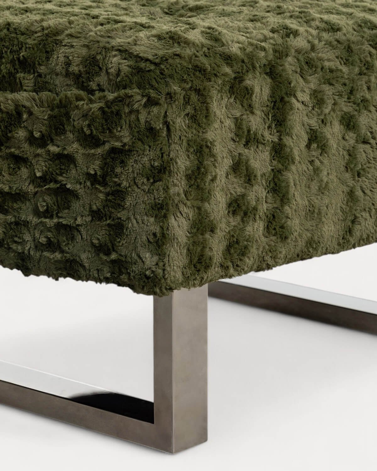 Pouf Poggiapiedi in Tessuto 70S Furry, immagine della galleria 6