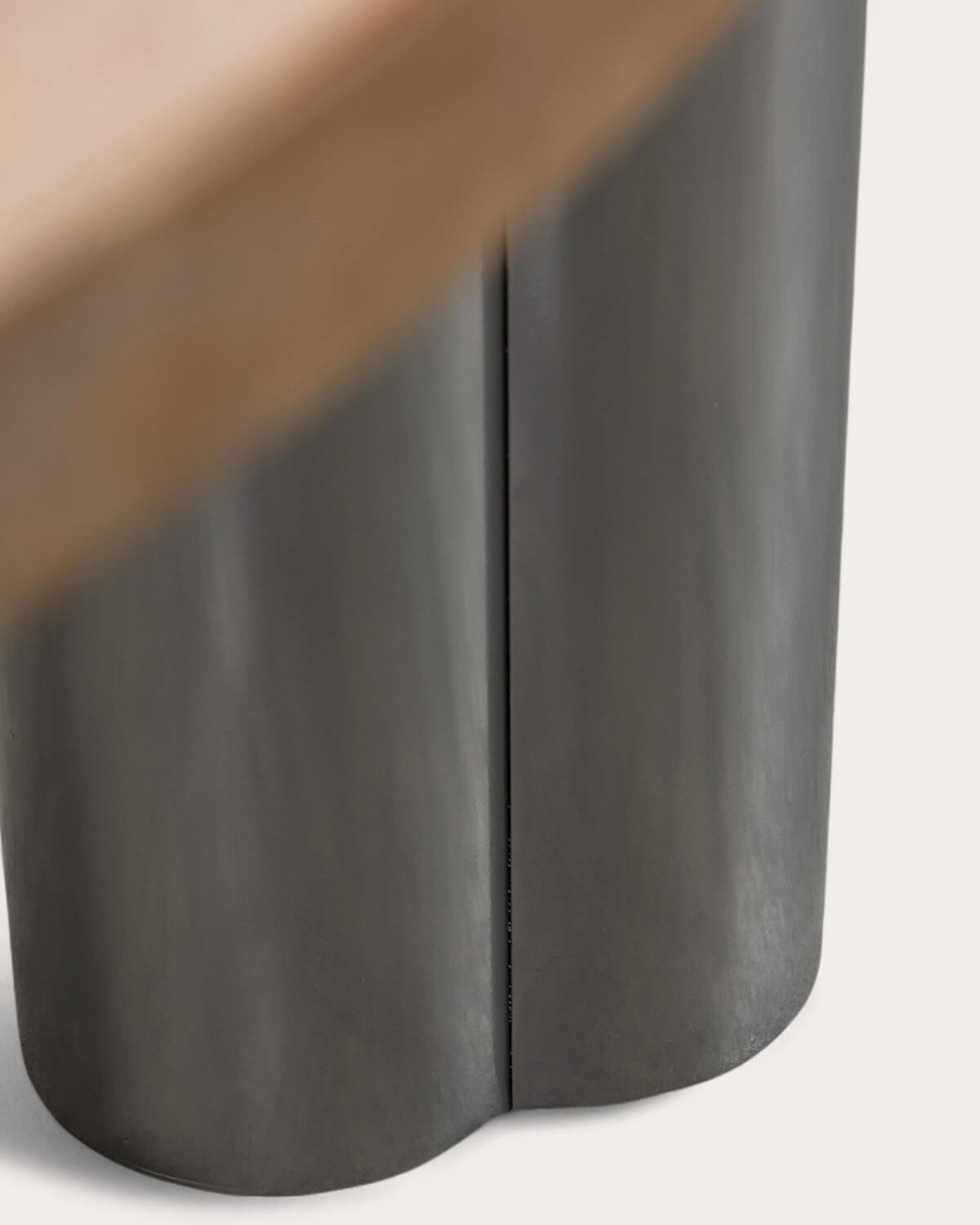 Tavolino Rotondo con Piano in Legno di Mango (Ø85 cm) Ethel, immagine della galleria 6