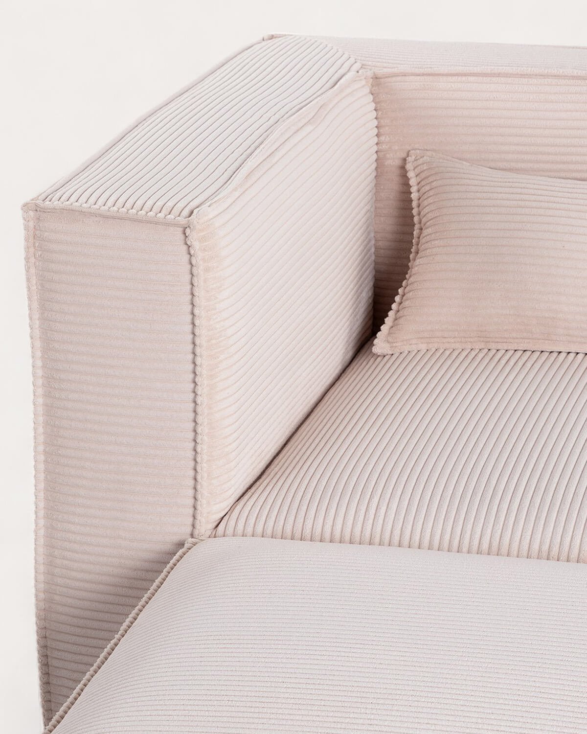 Poltrona Angolare Modulare con Pouf in Velluto a Coste Spesse Kilhe, immagine della galleria 6