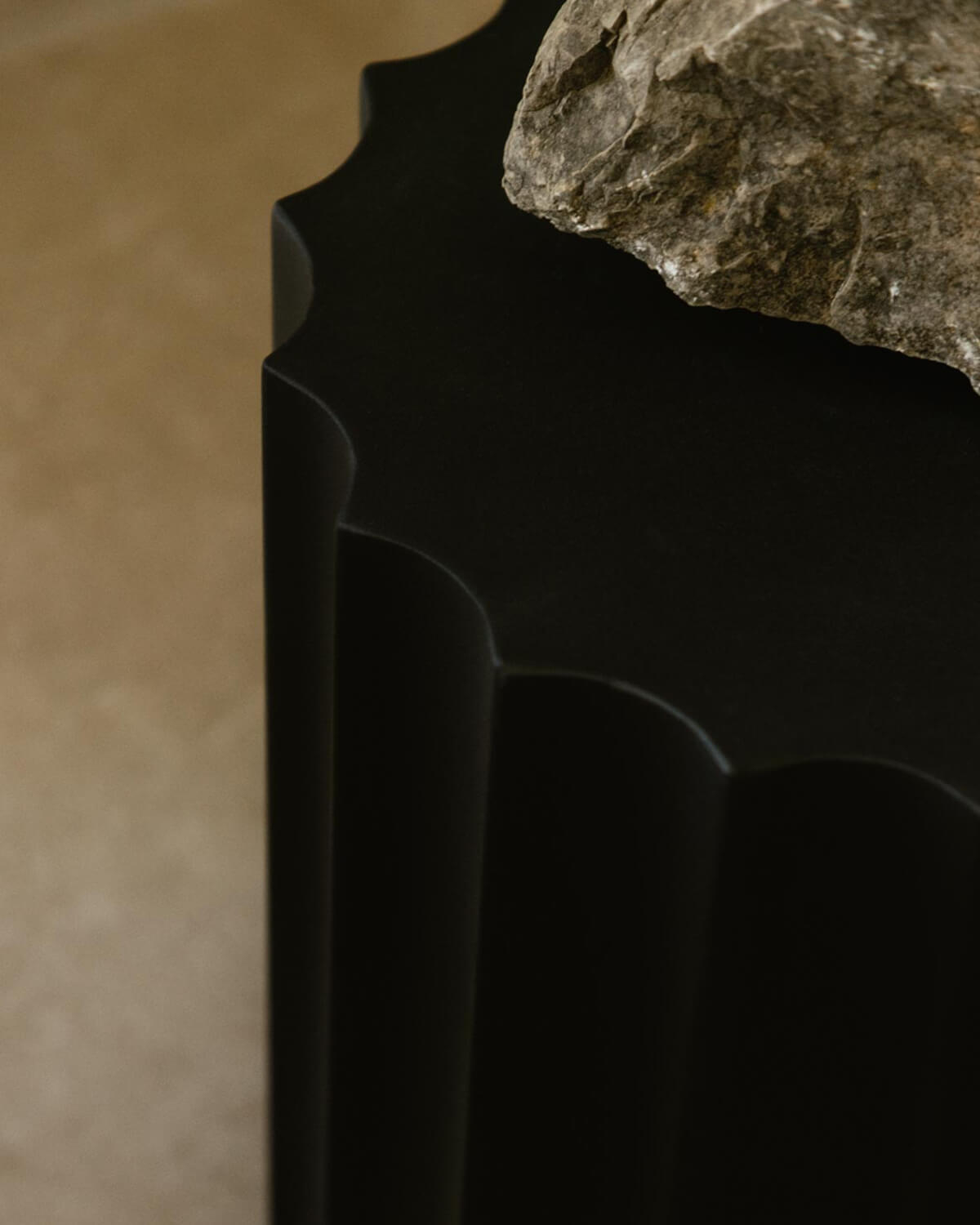 Tavolino Ausiliario Rotondo in Metallo (Ø35,5 cm) Abra , immagine della galleria 3