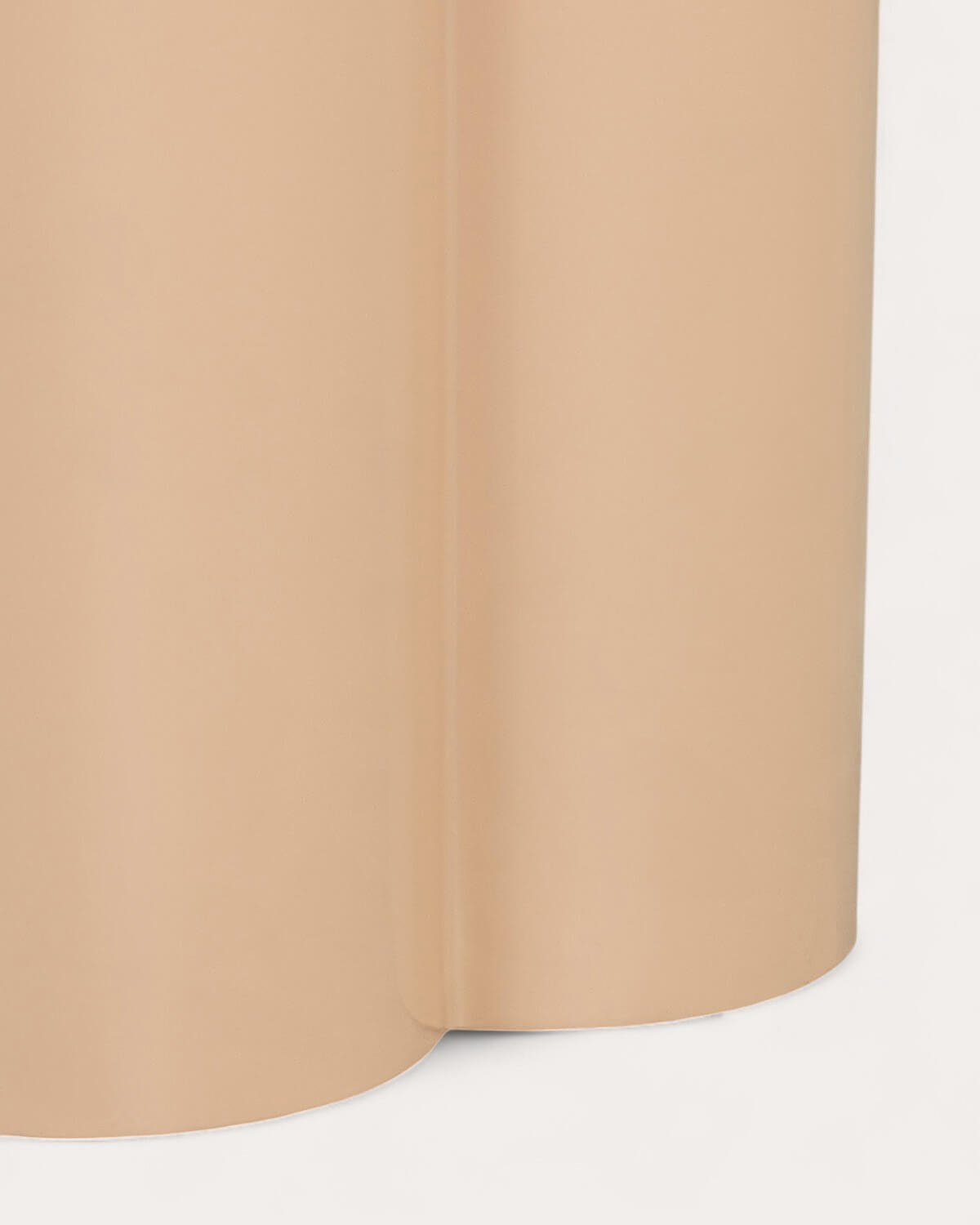 Tavolino rotondo in marmo travertino e metallo (Ø31 cm) Trébolo, immagine della galleria 6