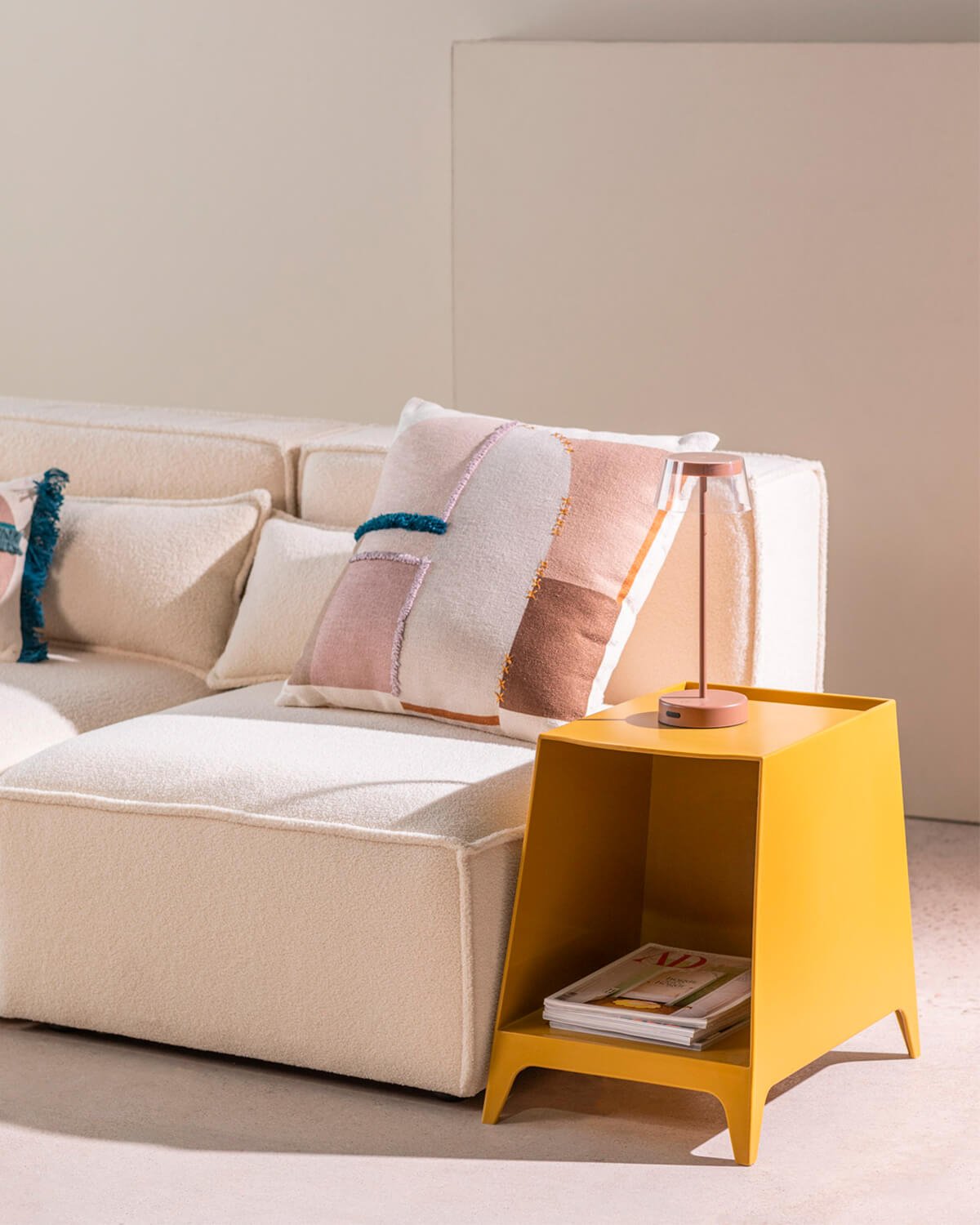 Comodino con Contenitore in ABS (35,5x49,5 cm) Tebe, immagine della galleria 2