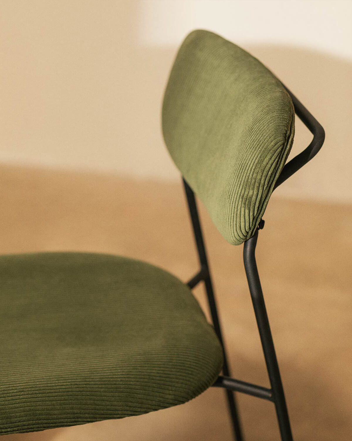 Sedia da Pranzo in Metallo e Velluto a Coste Morgan, immagine della galleria 3