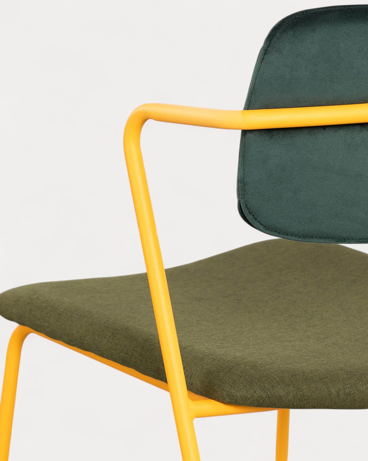 Set Tavolo da Pranzo Rotondo (Ø120 cm) Irem e 4 Sedie in Tessuto Irun, immagine della galleria 5