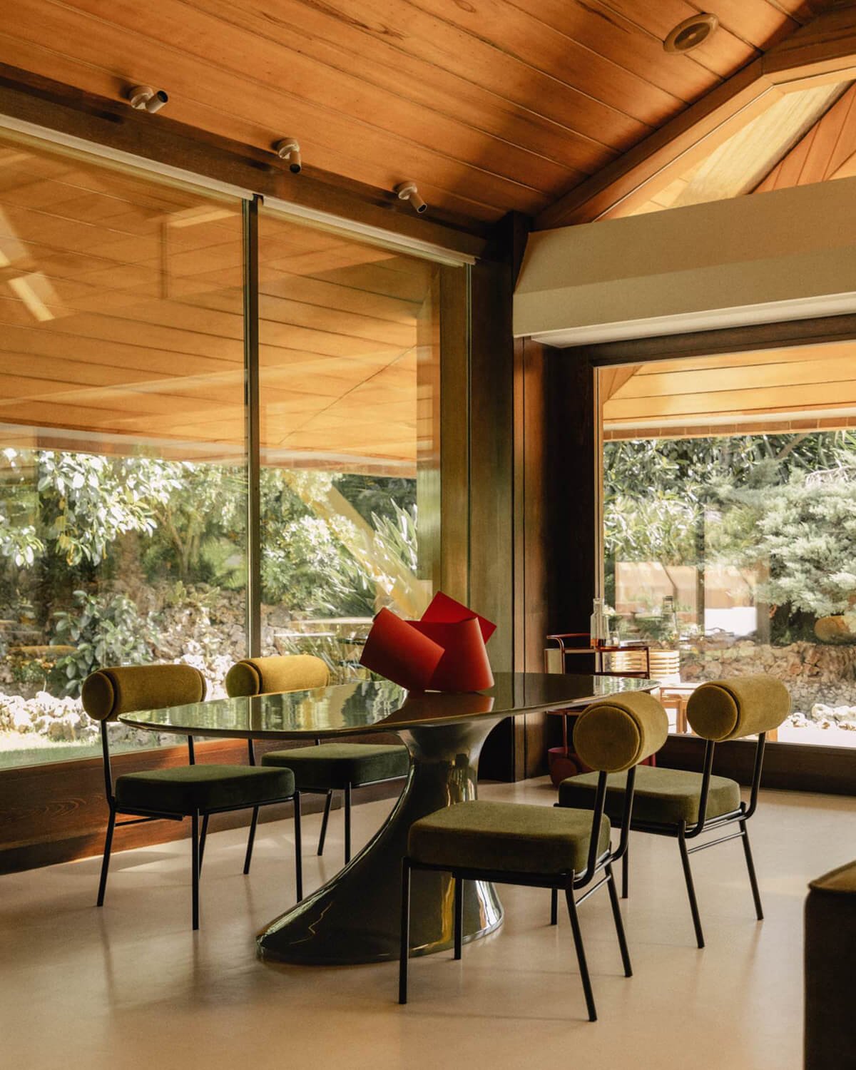 Set di Tavolo da Pranzo Rettangolare in Legno (220x100 cm) Cool Flawas e 4 Sedie in Tessuto Elin, immagine della galleria 2