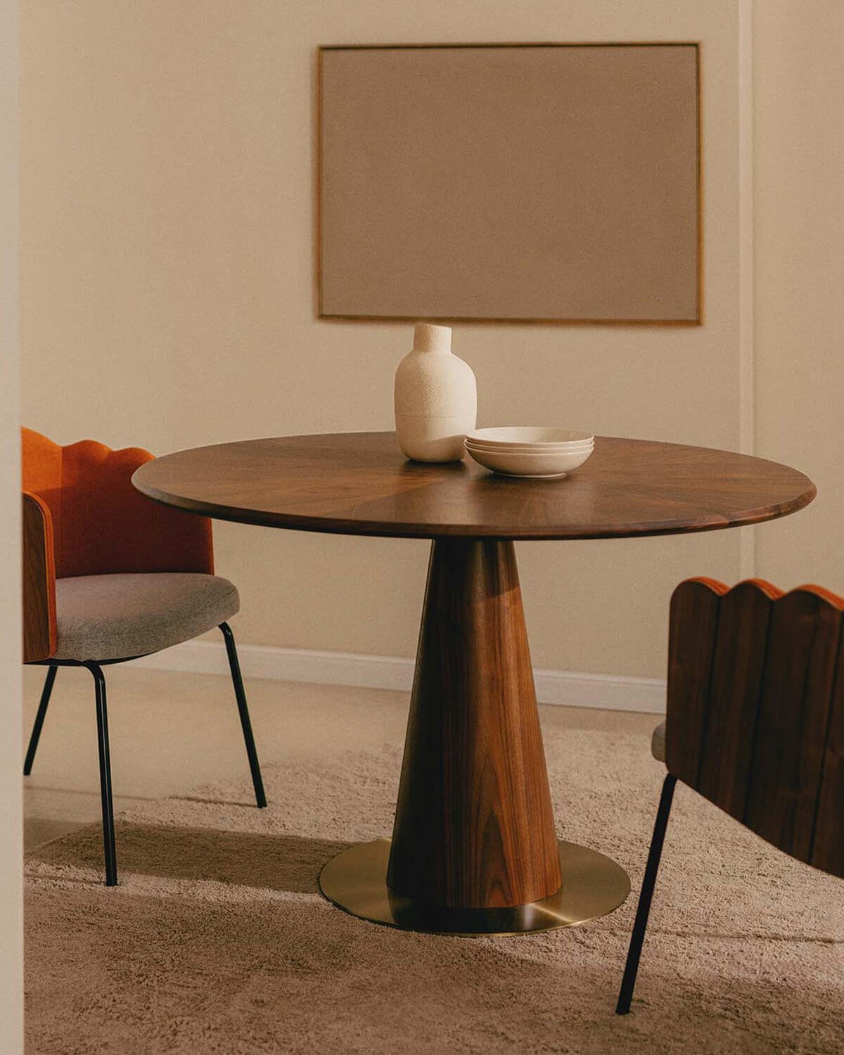 Set di Tavolo da Pranzo Rotondo in Legno (Ø120 cm) Era e 4 Sedie in Tessuto Rene
, immagine della galleria 2