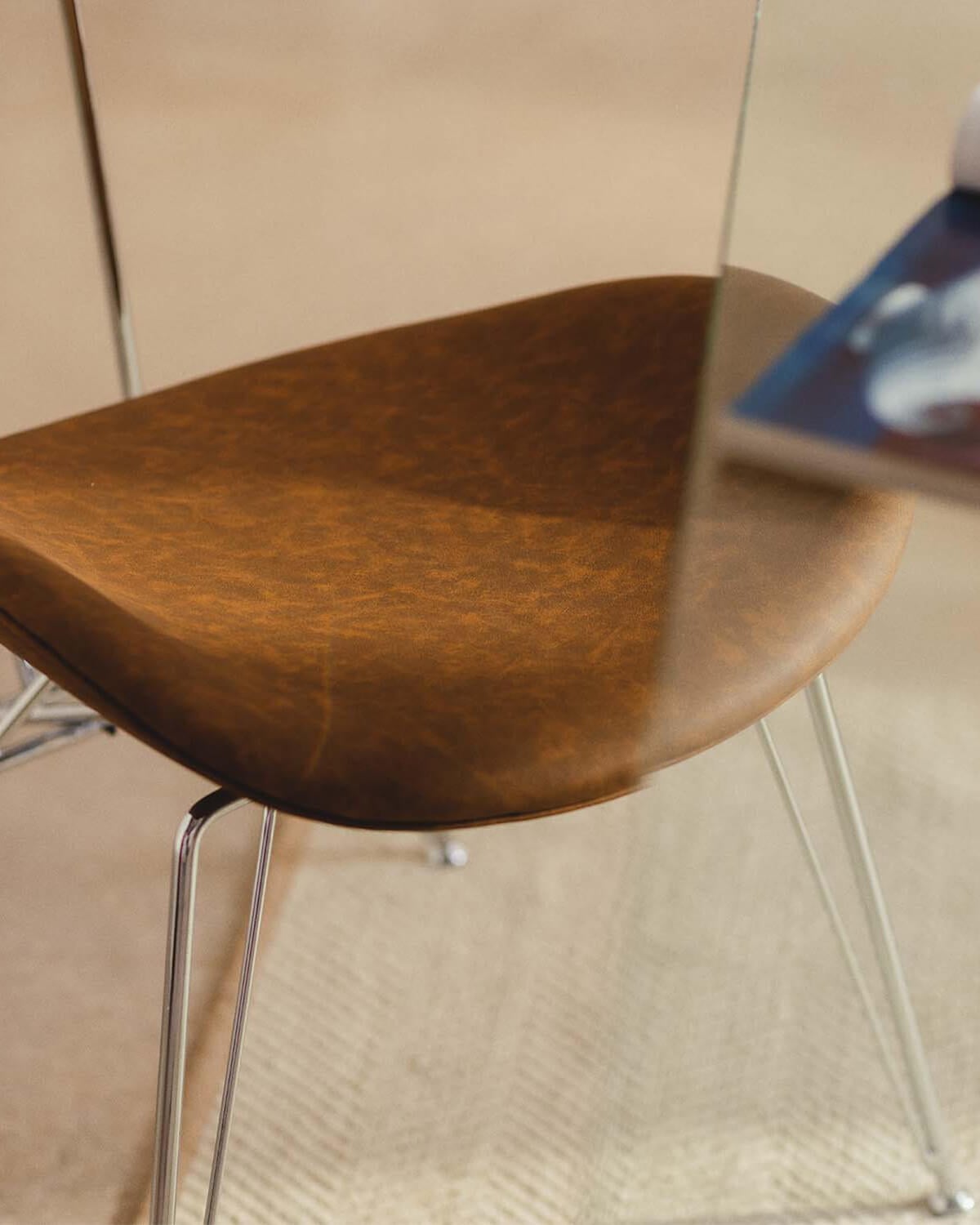 Sedia da Pranzo in Similpelle e Legno Brunela, immagine della galleria 3