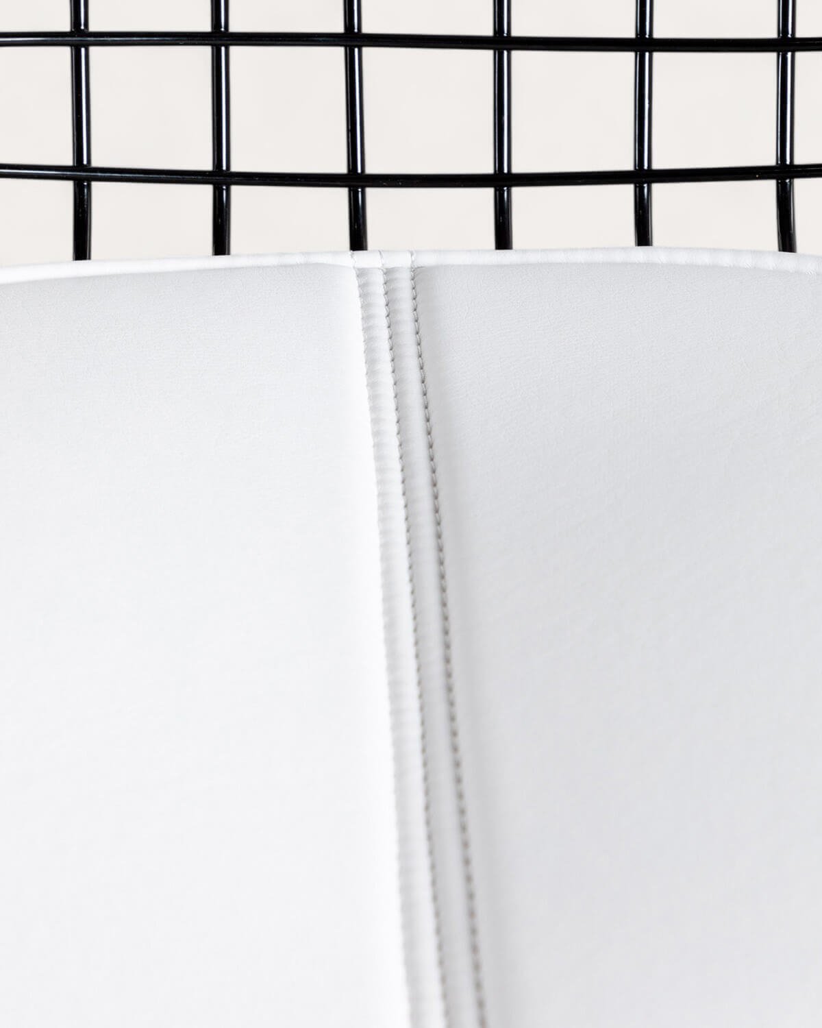 Sgabello Alto in Metallo (66 cm) con Schienale Basso Aras, immagine della galleria 4