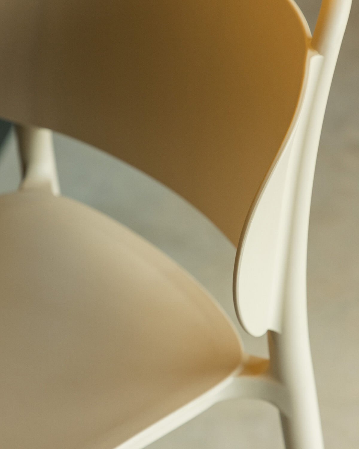 Sgabello Alto in Polipropilene (77 cm) Kole, immagine della galleria 3