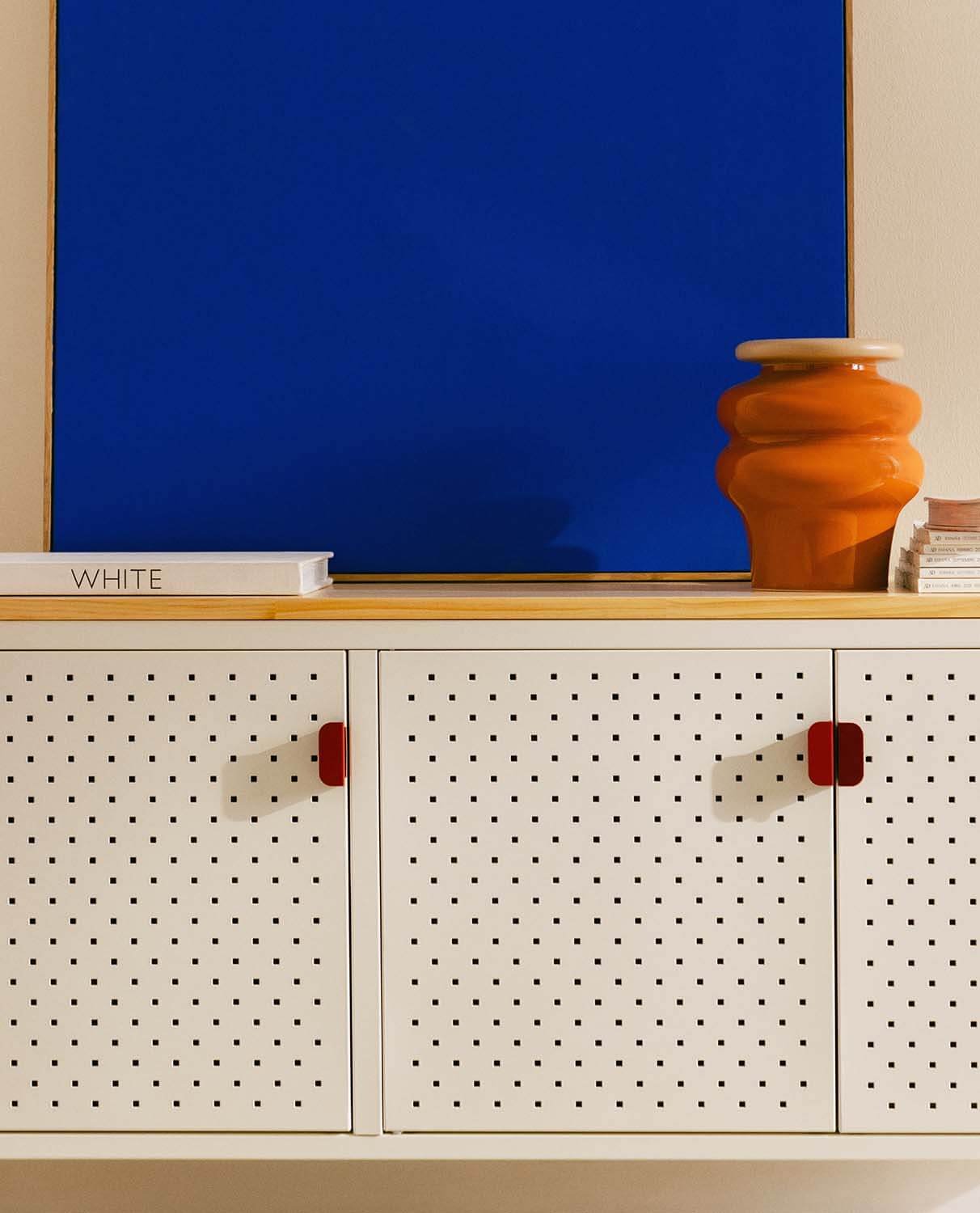 Credenza Bassa 3 Ante in Acciaio Laminato e Legno di Pino Varia, immagine della galleria 3
