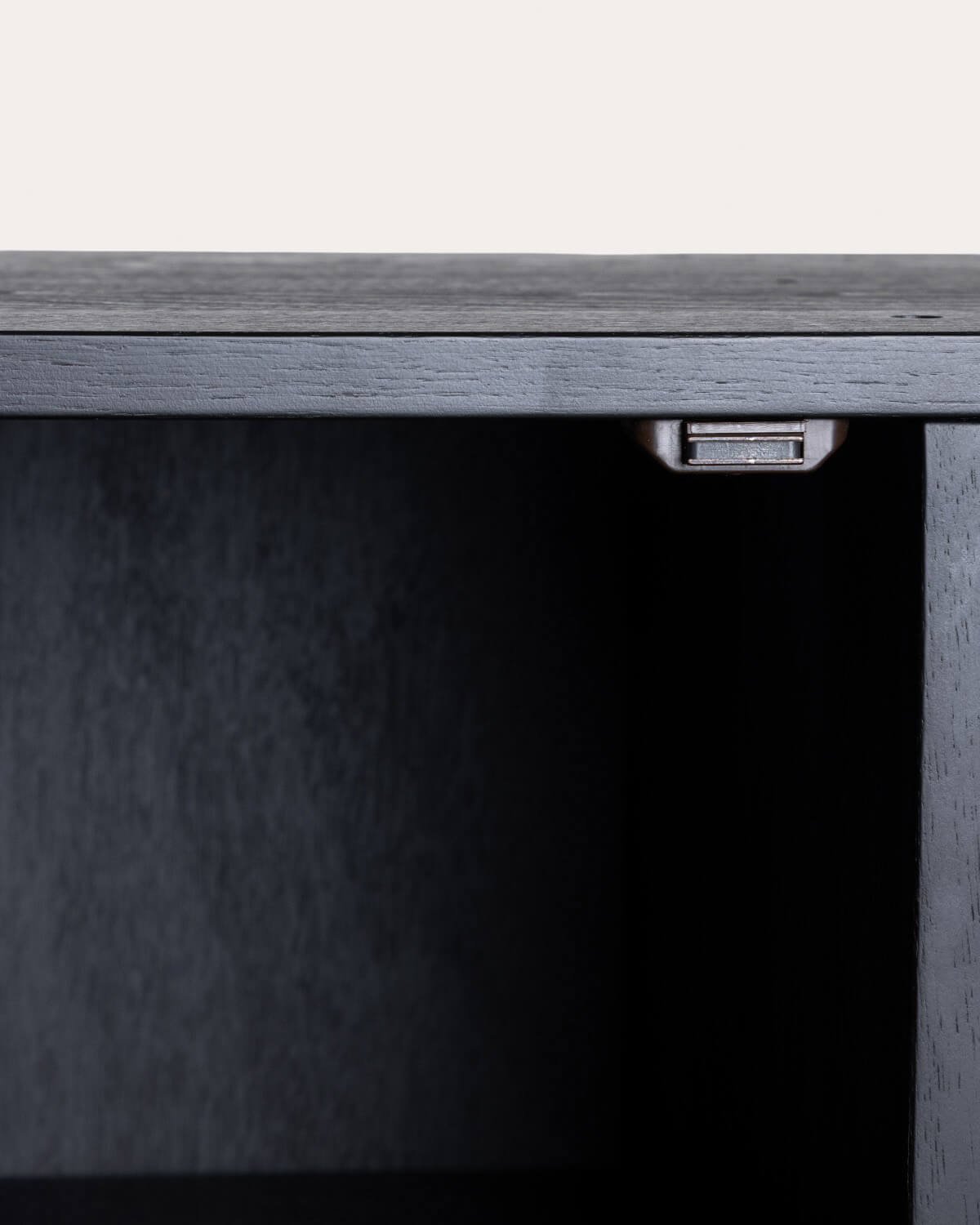 Credenza Alta con 2 Ante in Legno Kuroen, immagine della galleria 10