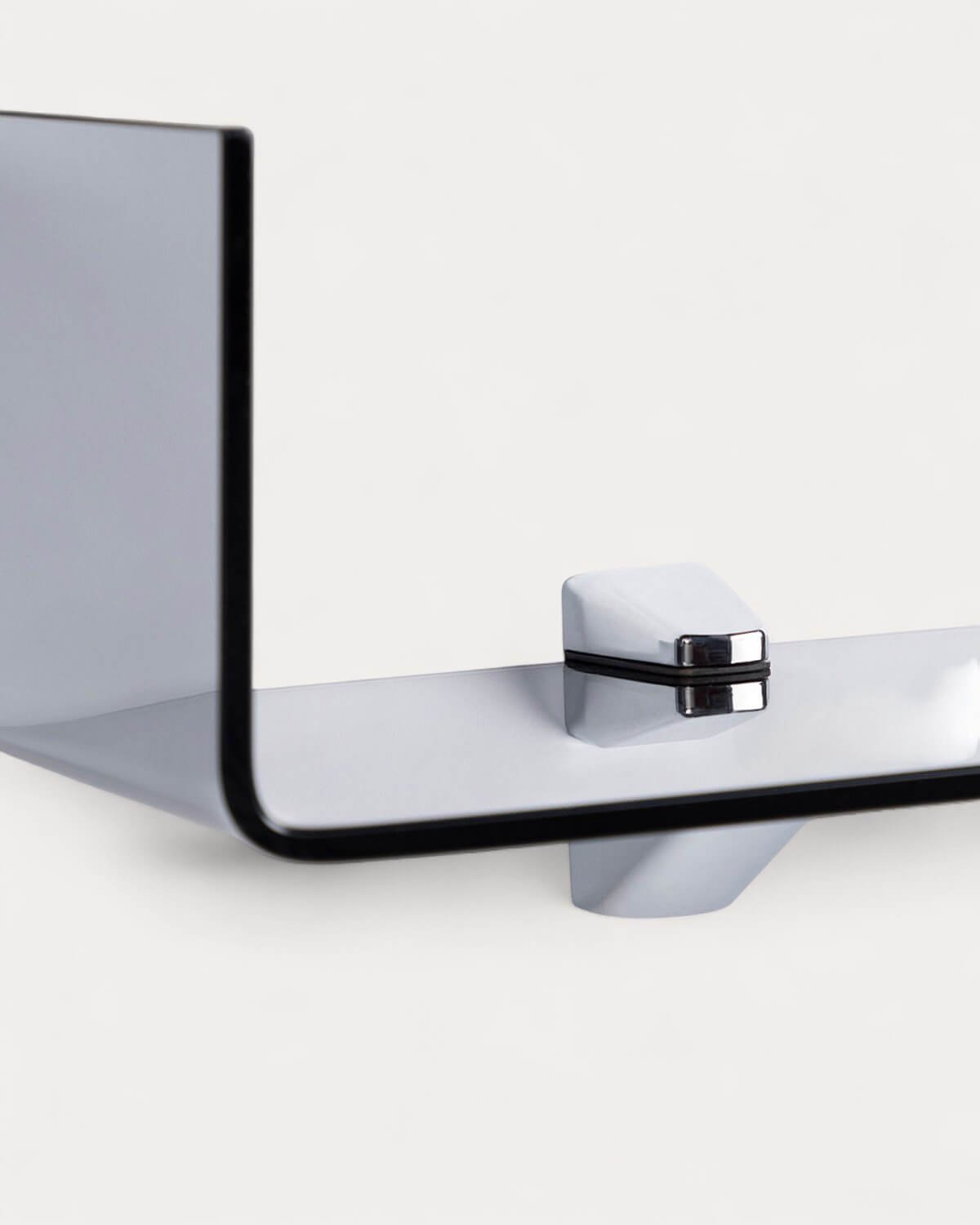 Set di 2 Mensole da Parete in Vetro Curvato Iris, immagine della galleria 4