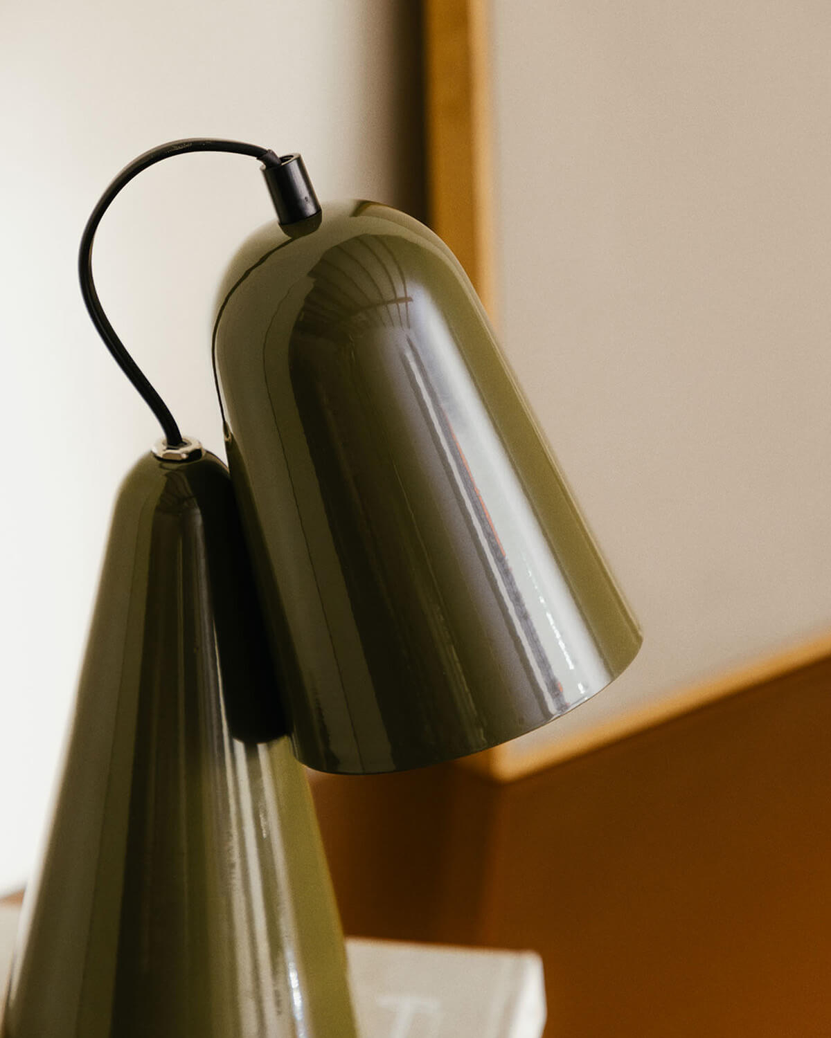 Lampada da Tavolo in Metallo Valiria, immagine della galleria 3