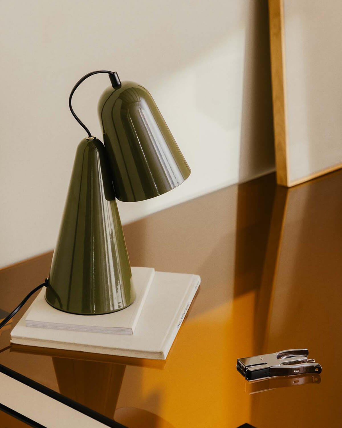 Lampada da Tavolo in Metallo Valiria, immagine della galleria 2