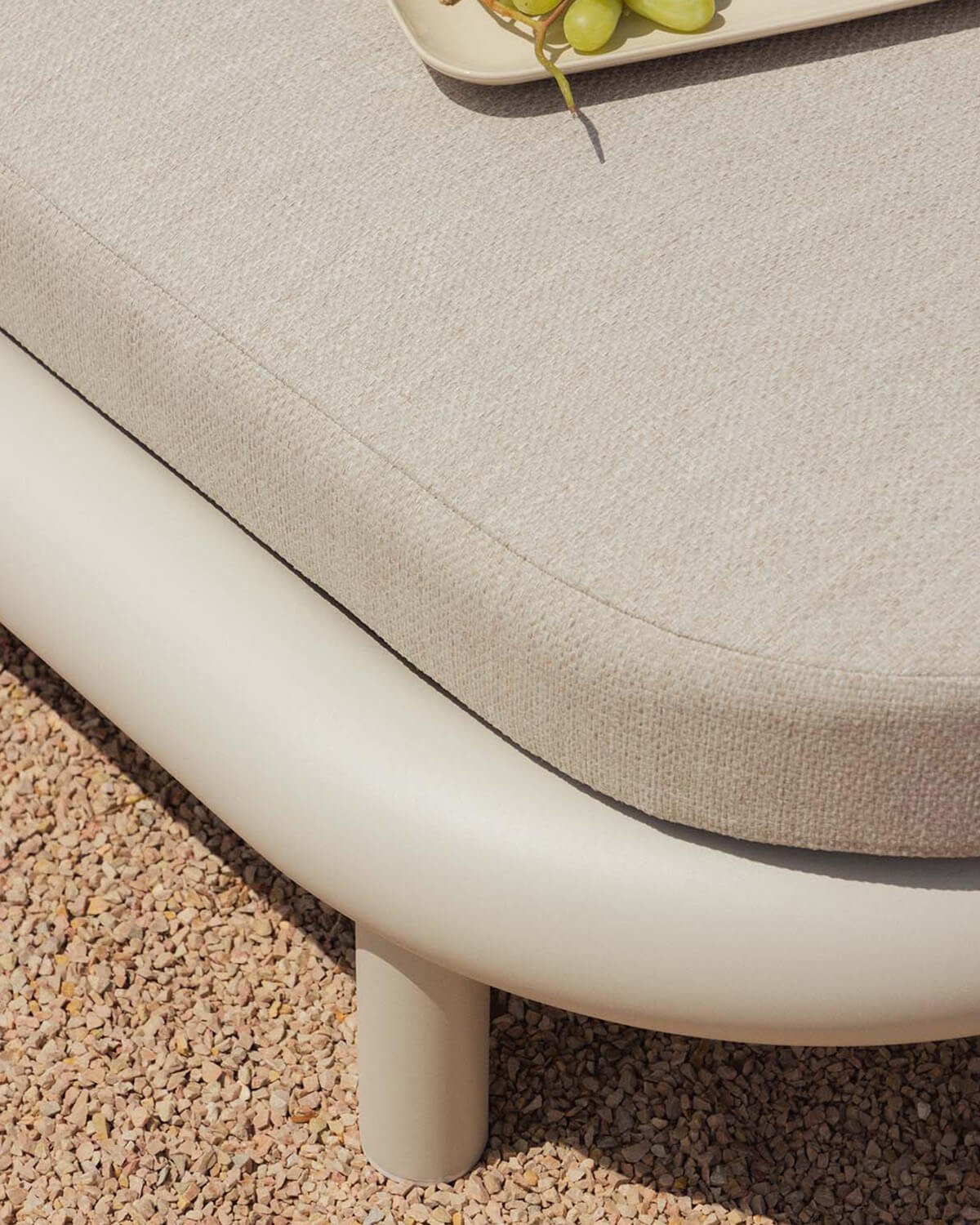 Lettino Reclinabile Doppio in Alluminio con Cuscino in Tessuto Cheryl, immagine della galleria 3