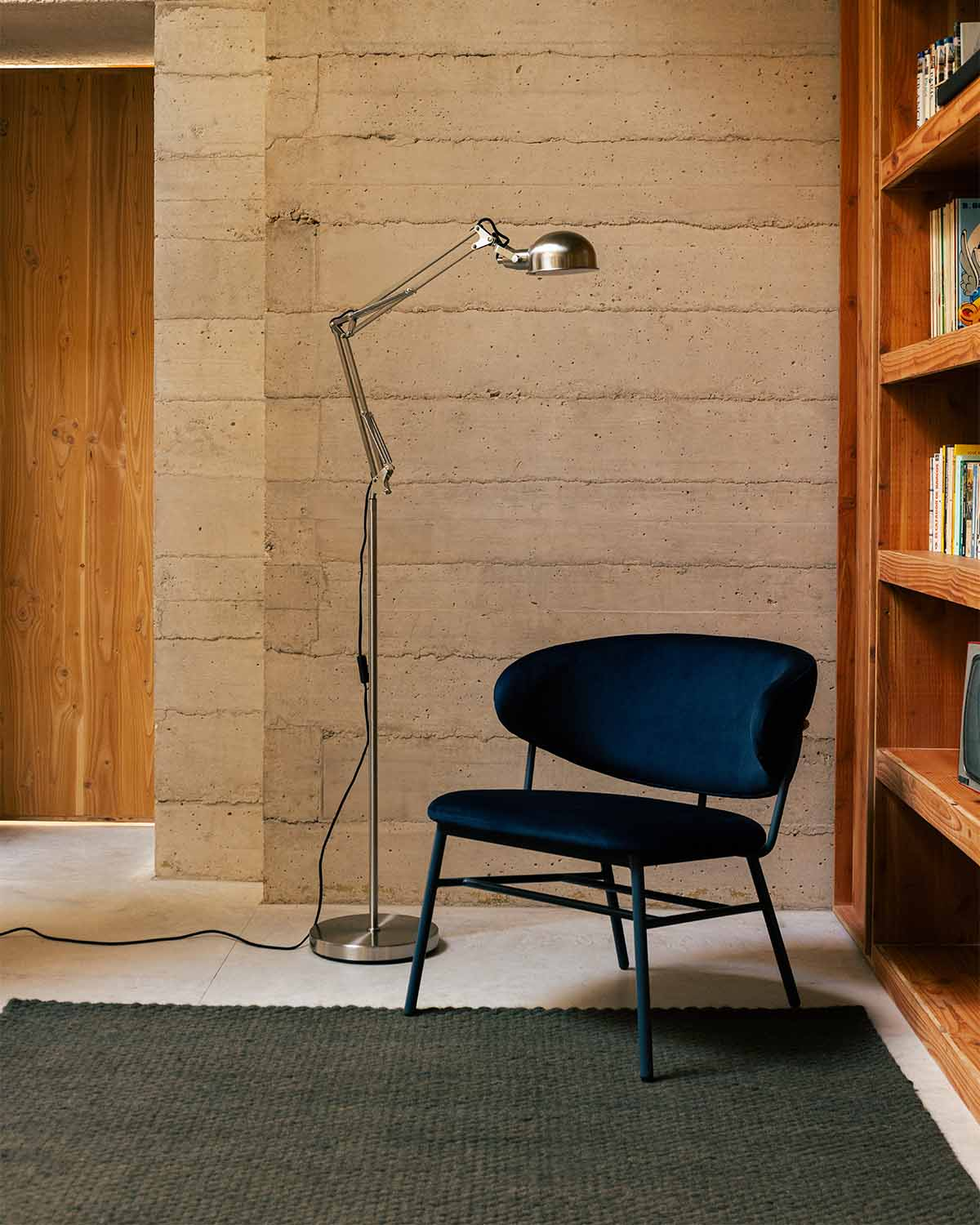 Pack 2 Poltrone in Velluto e Acciaio Bonse, immagine della galleria 2