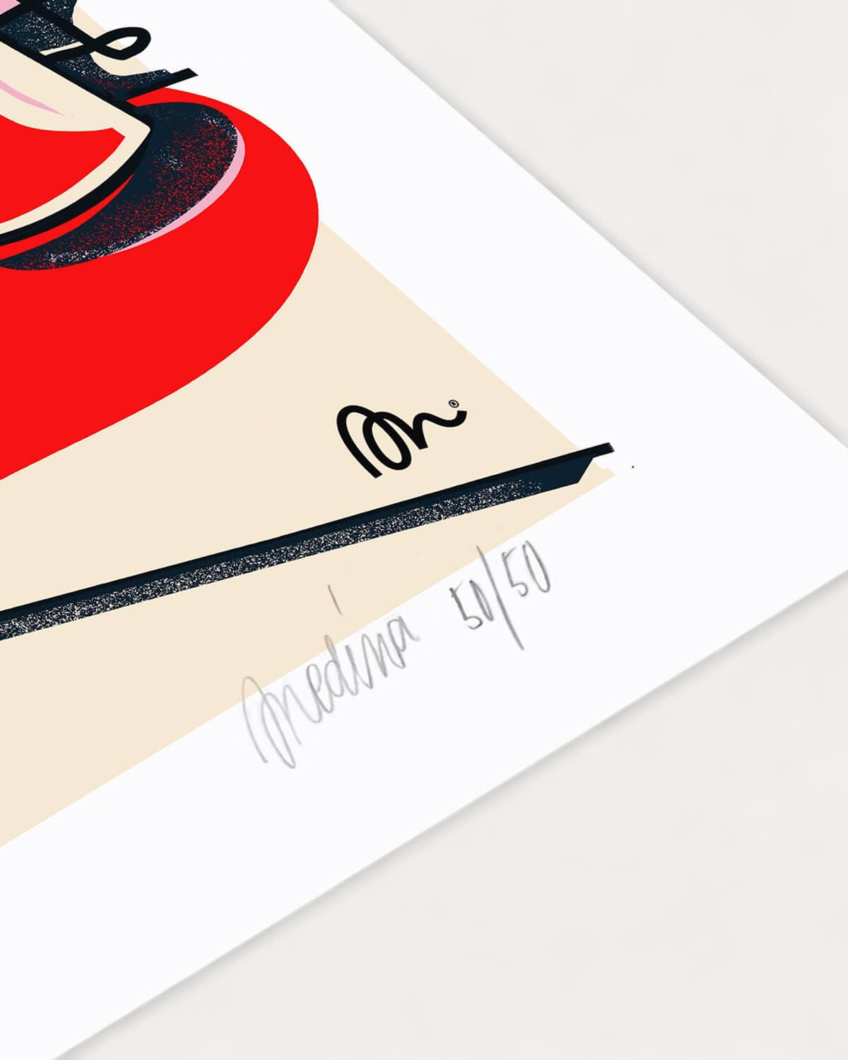 Poster Decorativo (29,7x42 cm) Red Misty di Medina Òscar. Edizione Limitata, immagine della galleria 5