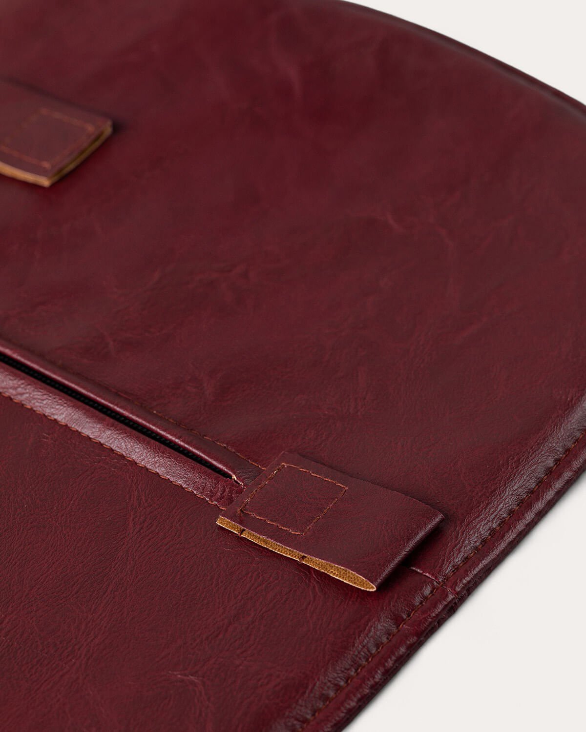 Cuscino Rettangolare in Similpelle (42,5x41 cm) per Sedia Aras, immagine della galleria 6