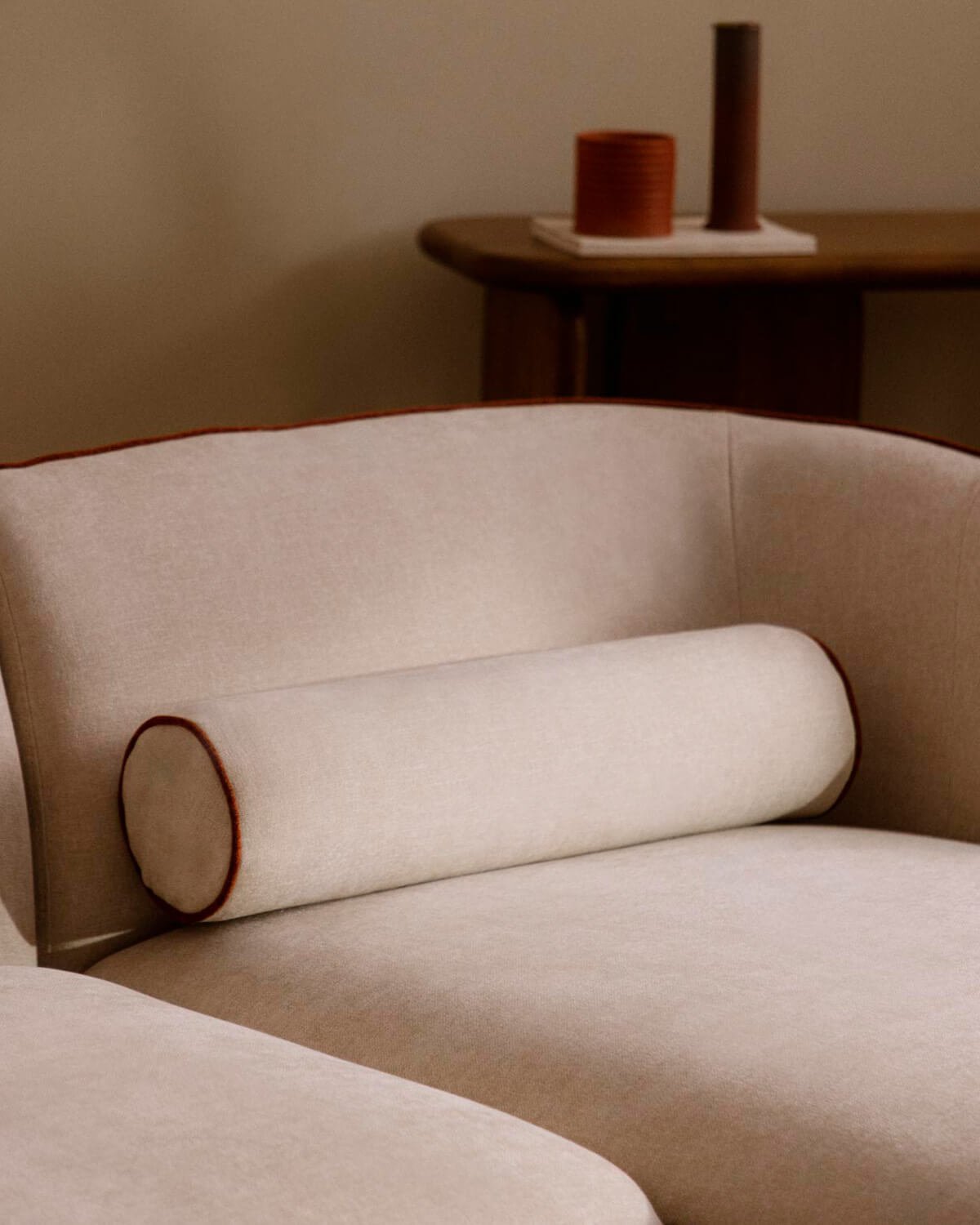 Cuscino Cilindrico in Tessuto (64xØ15 cm) Ilham, immagine della galleria 2