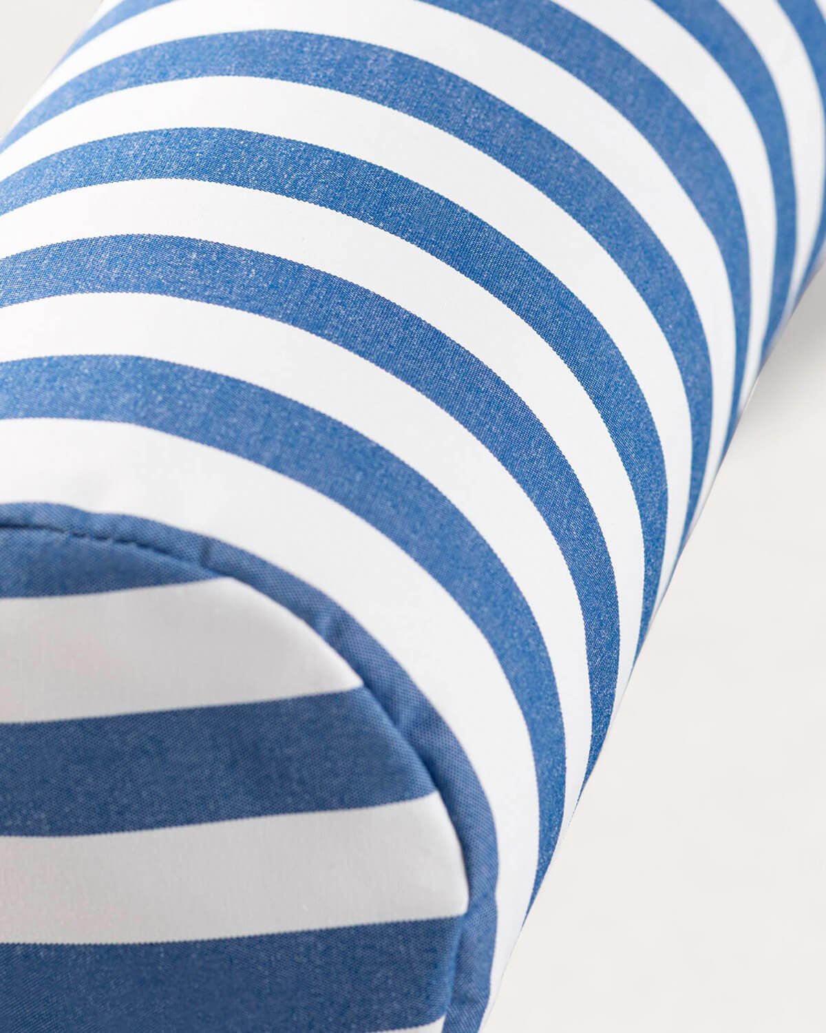 Cuscino Cilindrico in Tessuto per Esterni (60xØ15 cm) Carpa, immagine della galleria 4