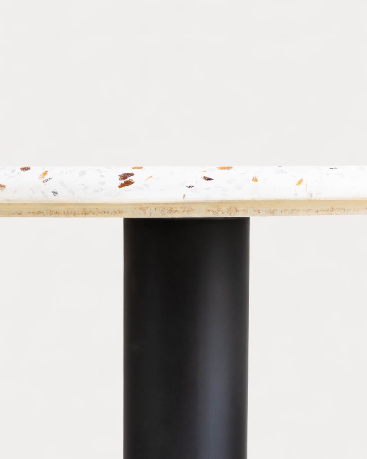 Tavolo da Pranzo Rotondo in Terrazzo (Ø70 cm) Habana, immagine della galleria 2