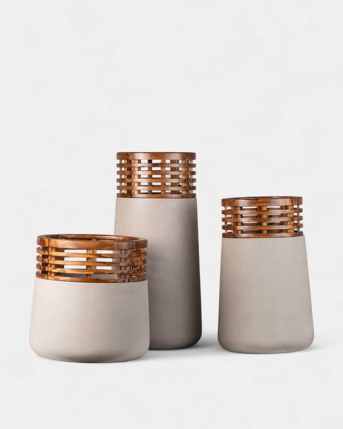 Set di 3 Fioriere in Cemento e Legno D'Acacia Hazan, immagine della galleria 1