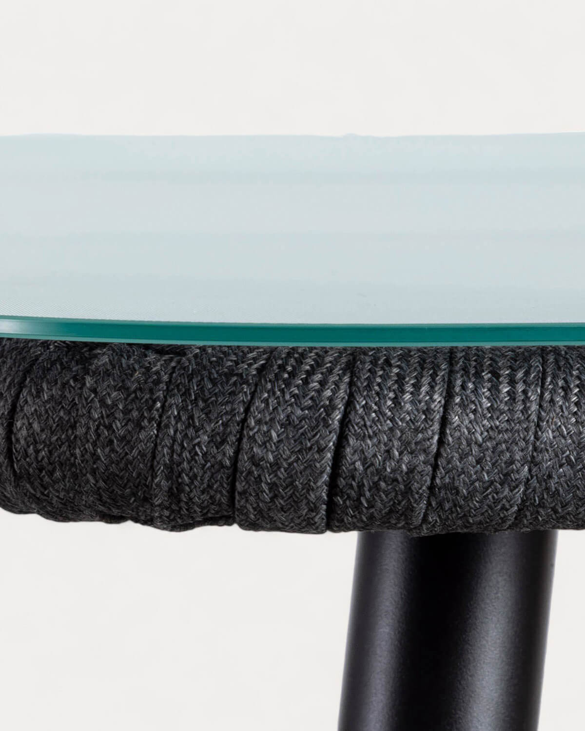 Set Tavolo Rettangolare Drian in Alluminio e Vetro (160x90 cm) con 6 Sedie Dasi in Polipropilene per Esterni, immagine della galleria 5