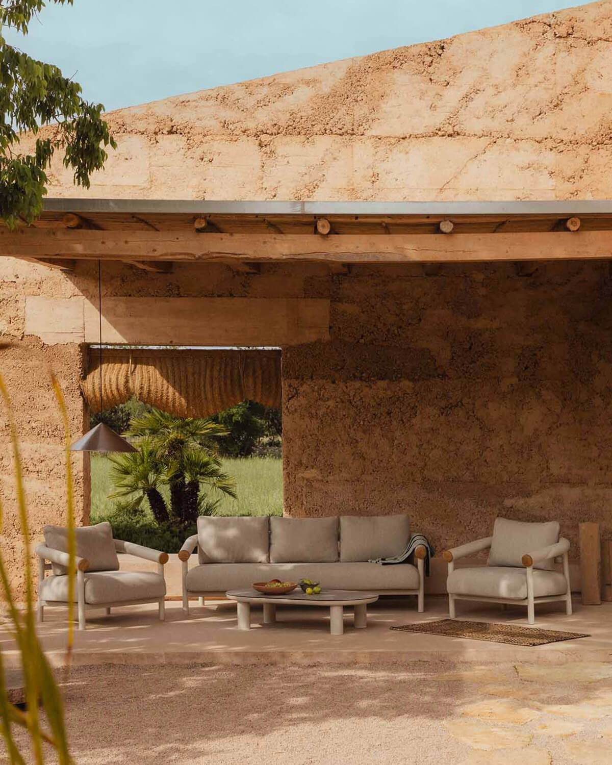 Set da Giardino con Divano a 3 Posti, 2 Poltrone e Tavolino da Caffè in Alluminio Cheryl, immagine della galleria 2