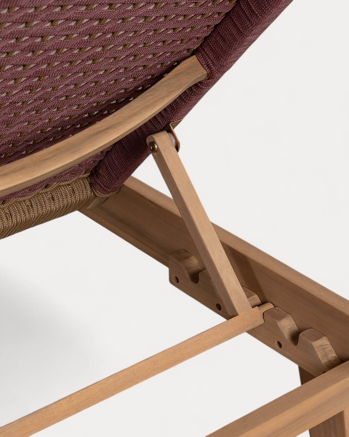 Set di Chaise Longue e Tavolino in Legno di Acacia e Corda (40x40 cm) Mirle, immagine della galleria 6