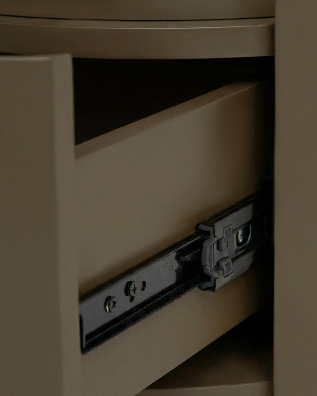 Comodino in Legno con 2 Cassetti (Ø40 cm) Maele, immagine della galleria 6