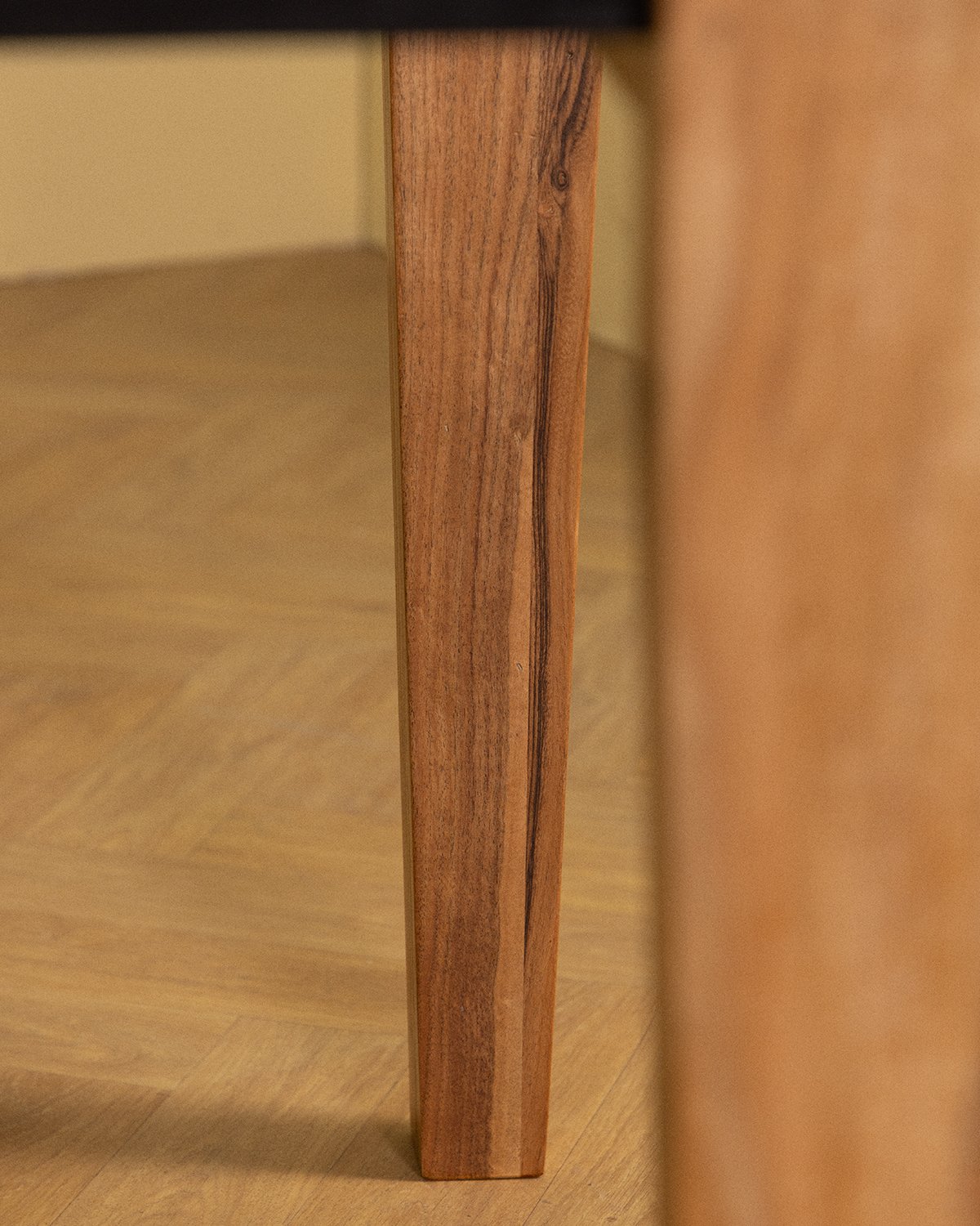 Tavolo da Pranzo Rettangolare in Legno di Acacia (200x100 cm) Lizzy, immagine della galleria 7