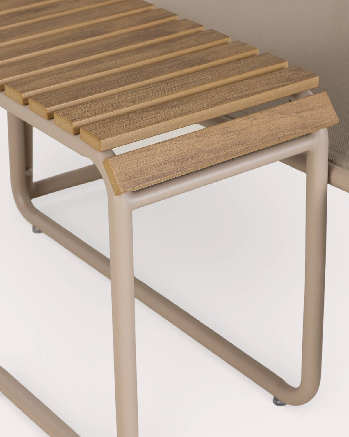 Set di Poltrone da Giardino con Tavolino Laterale in Alluminio Dreisi, immagine della galleria 5