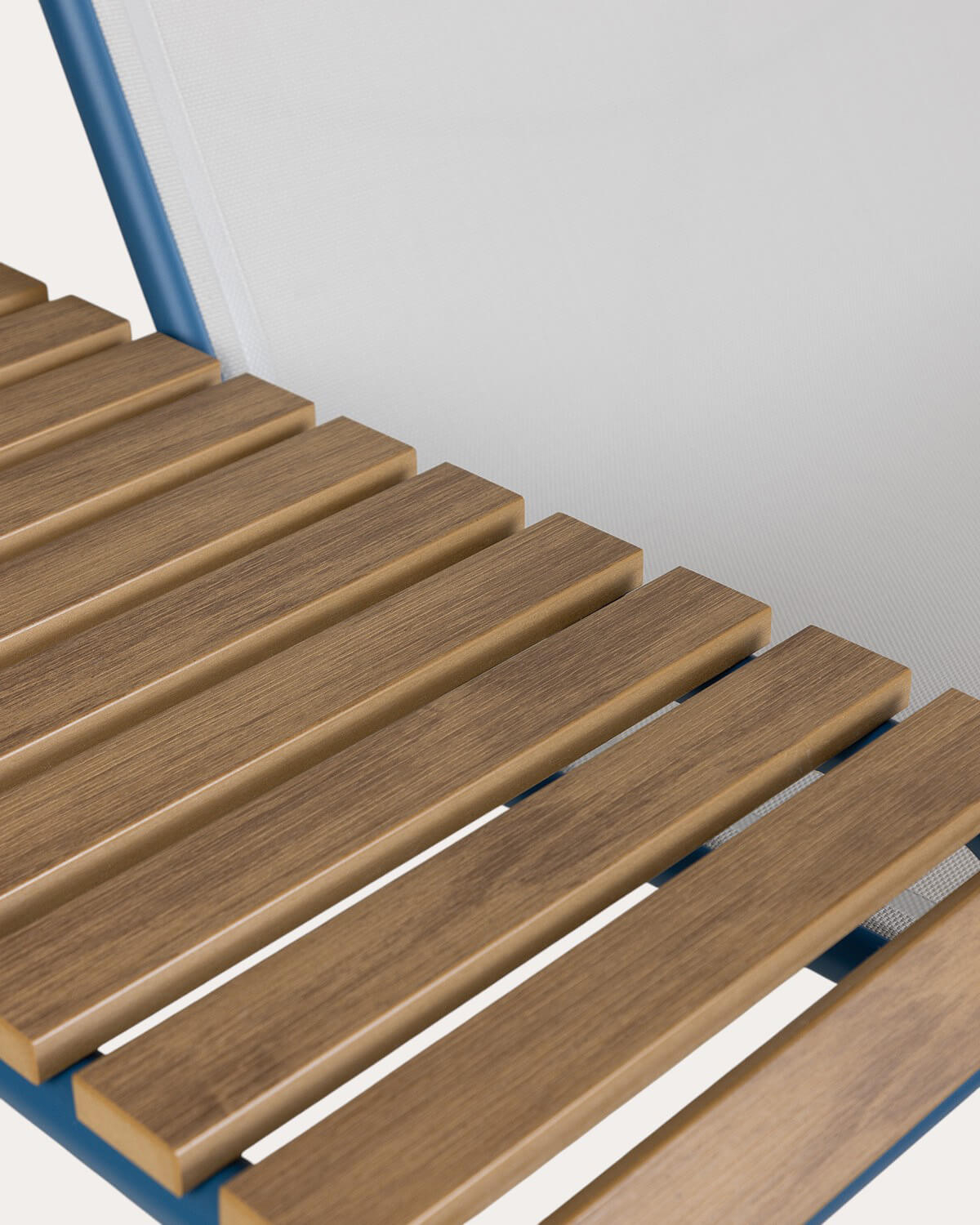 Set di Divani da Giardino a 2 Posti con 2 Tavolini Laterali in Alluminio Dreisi, immagine della galleria 6